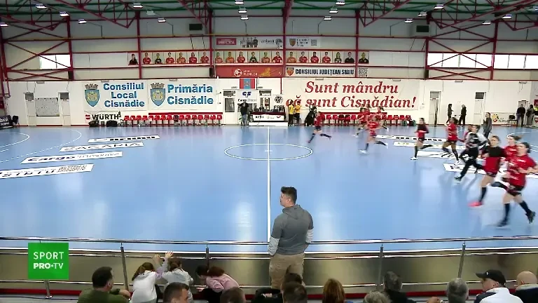 CSM Bucureşti a învins-o pe CS Măgura Cisnădie