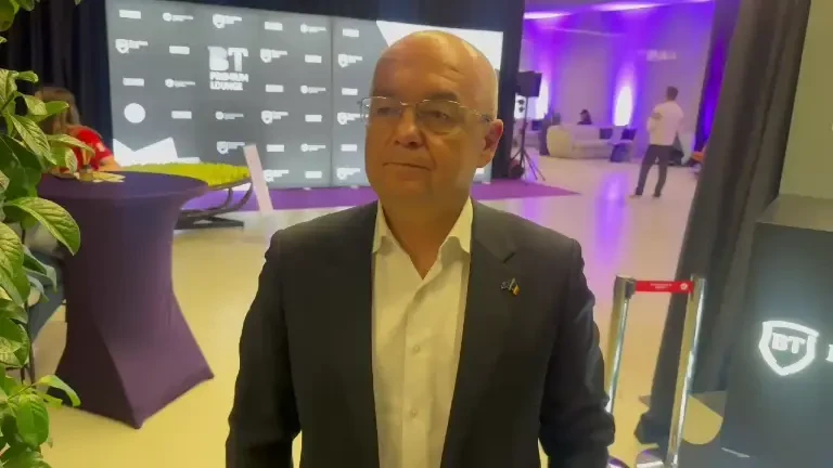 Emil Boc, reacție după retragerea Simonei Halep din tenis