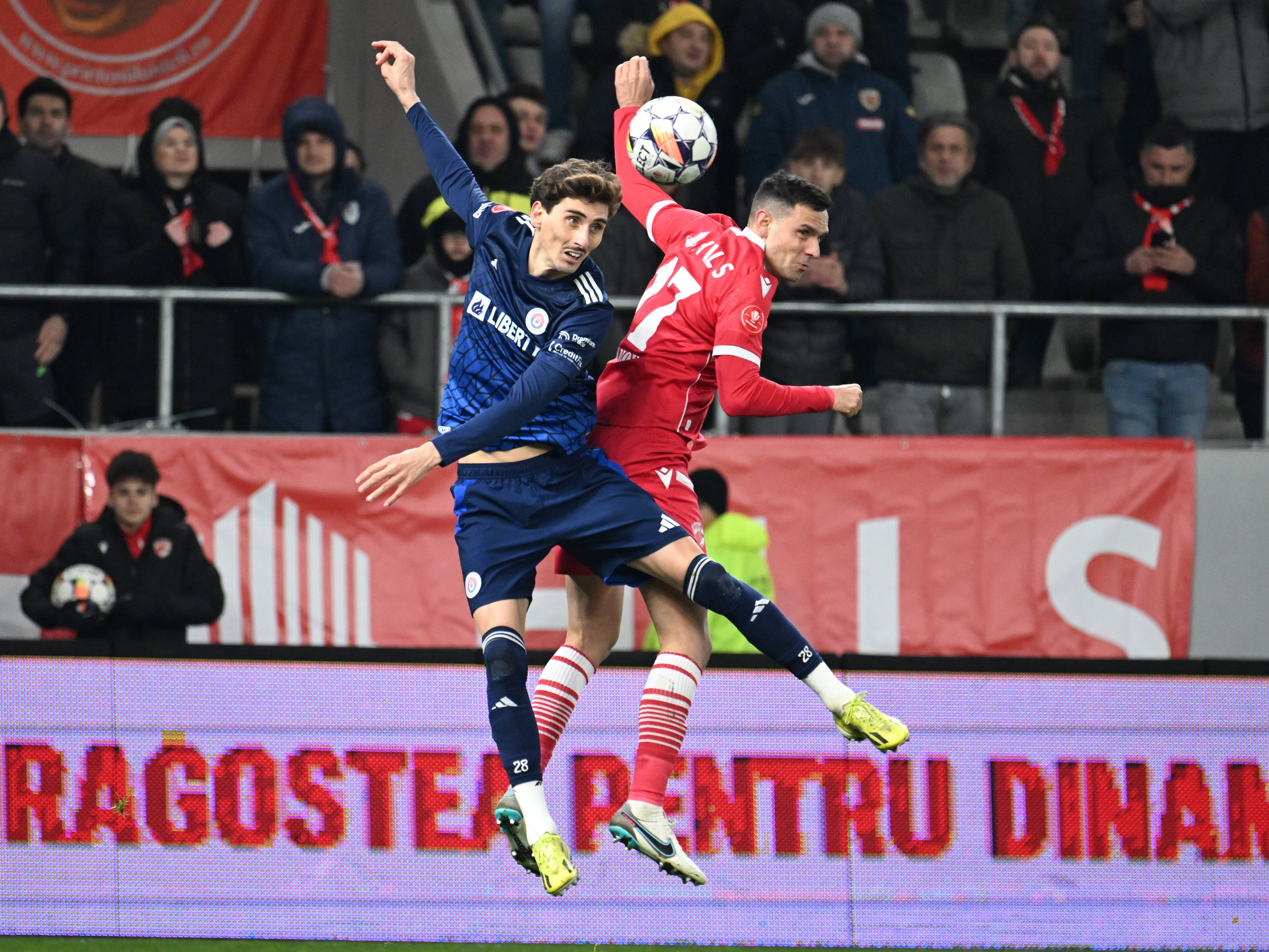 Dinamo bucuresti otelul galati superliga superbet 4022025 17