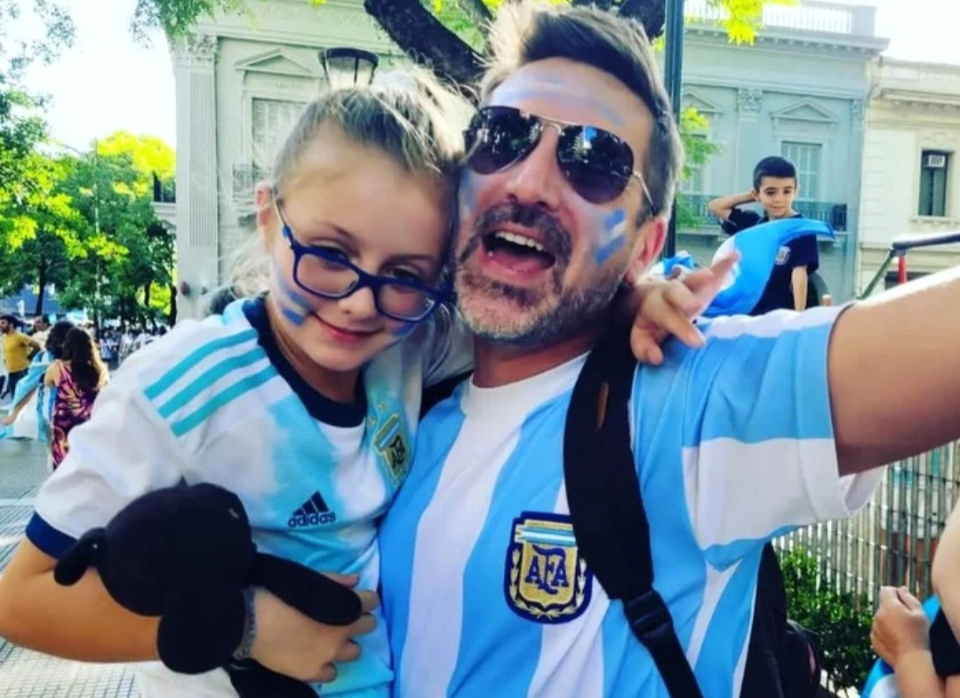 Coșmarul argentinienilor: &bdquo;Hagi? Noi așa &icirc;l vom ține minte mereu&ldquo;. Dezvăluirea unui jurnalist din &bdquo;Țara tangoului&ldquo;