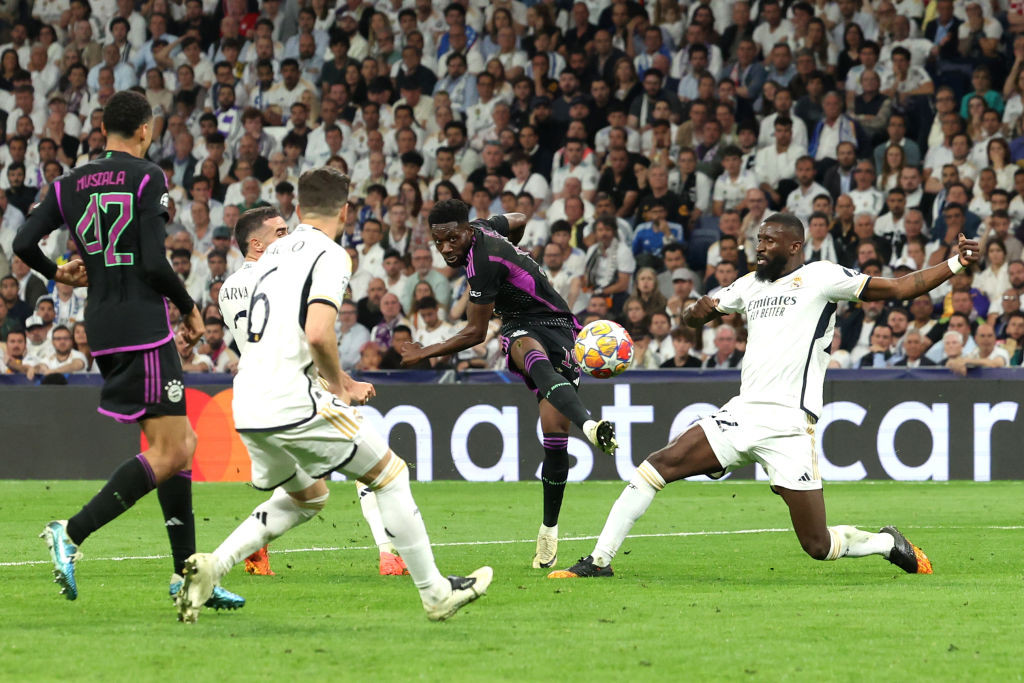 Jucătorul dorit de Real Madrid a dezvăluit de ce i-a refuzat pe galactici