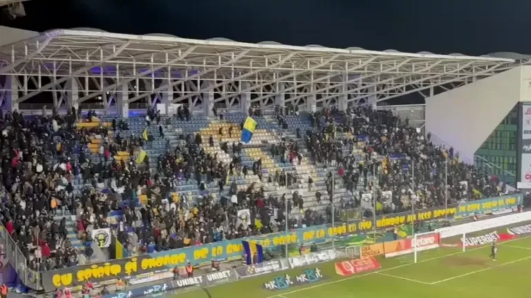 Atmosferă superbă la Petrolul Ploiești - FCSB