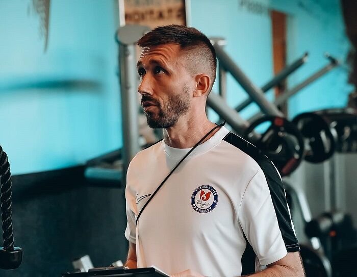 După Daniel Popa, Eduard Florescu și Andrei Vlad, &icirc;ncă un rom&acirc;n a semnat &icirc;n prima ligă din Kazahstan!
