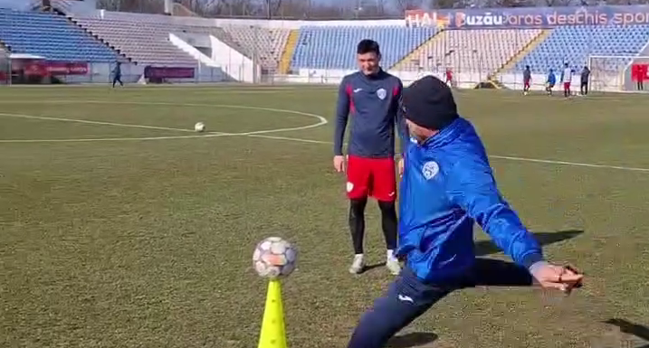 Constantin Budescu, execuție senzațională la antrenament