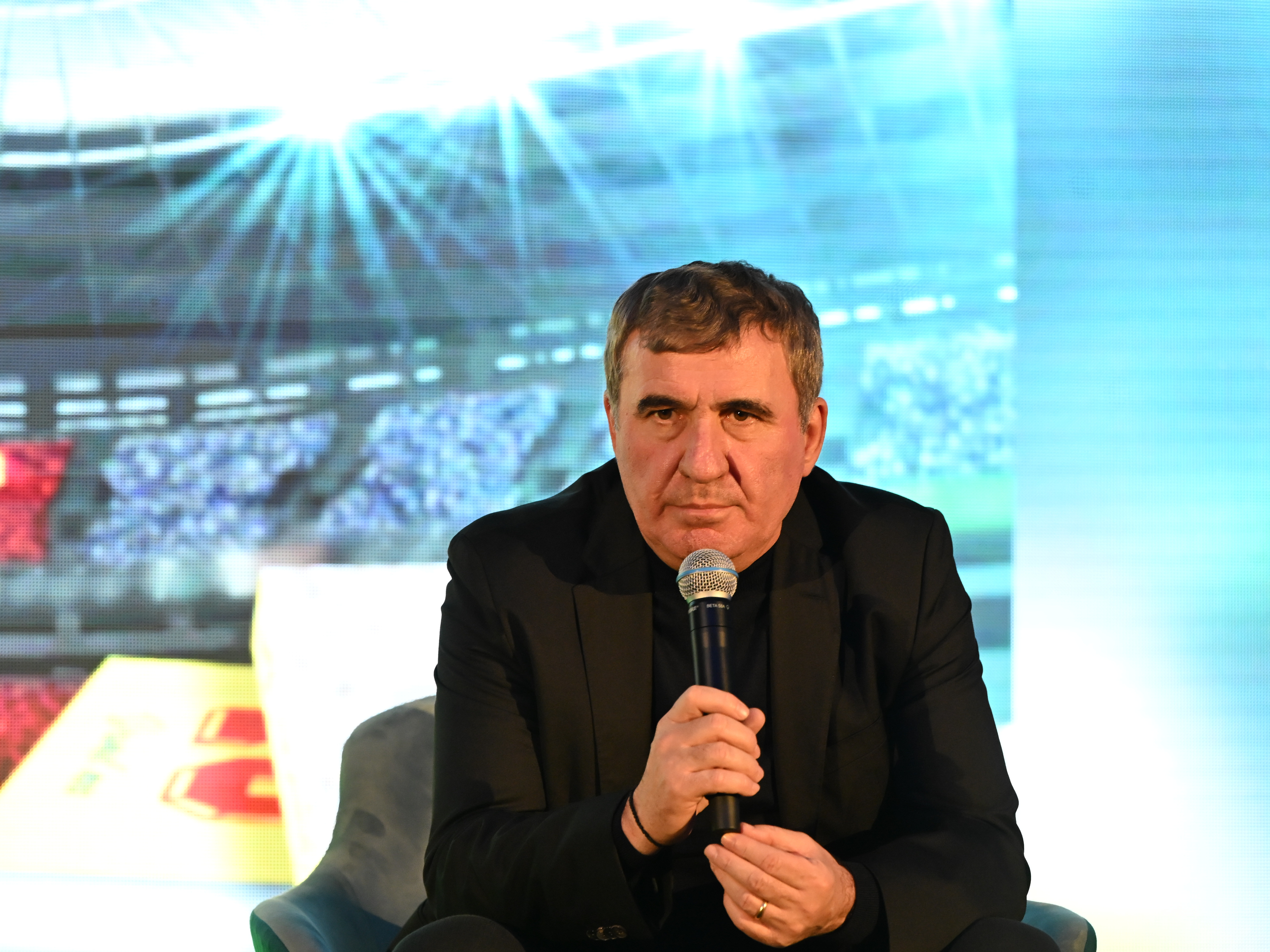 Hagi i-a convins! Doi campioni au semnat cu Farul