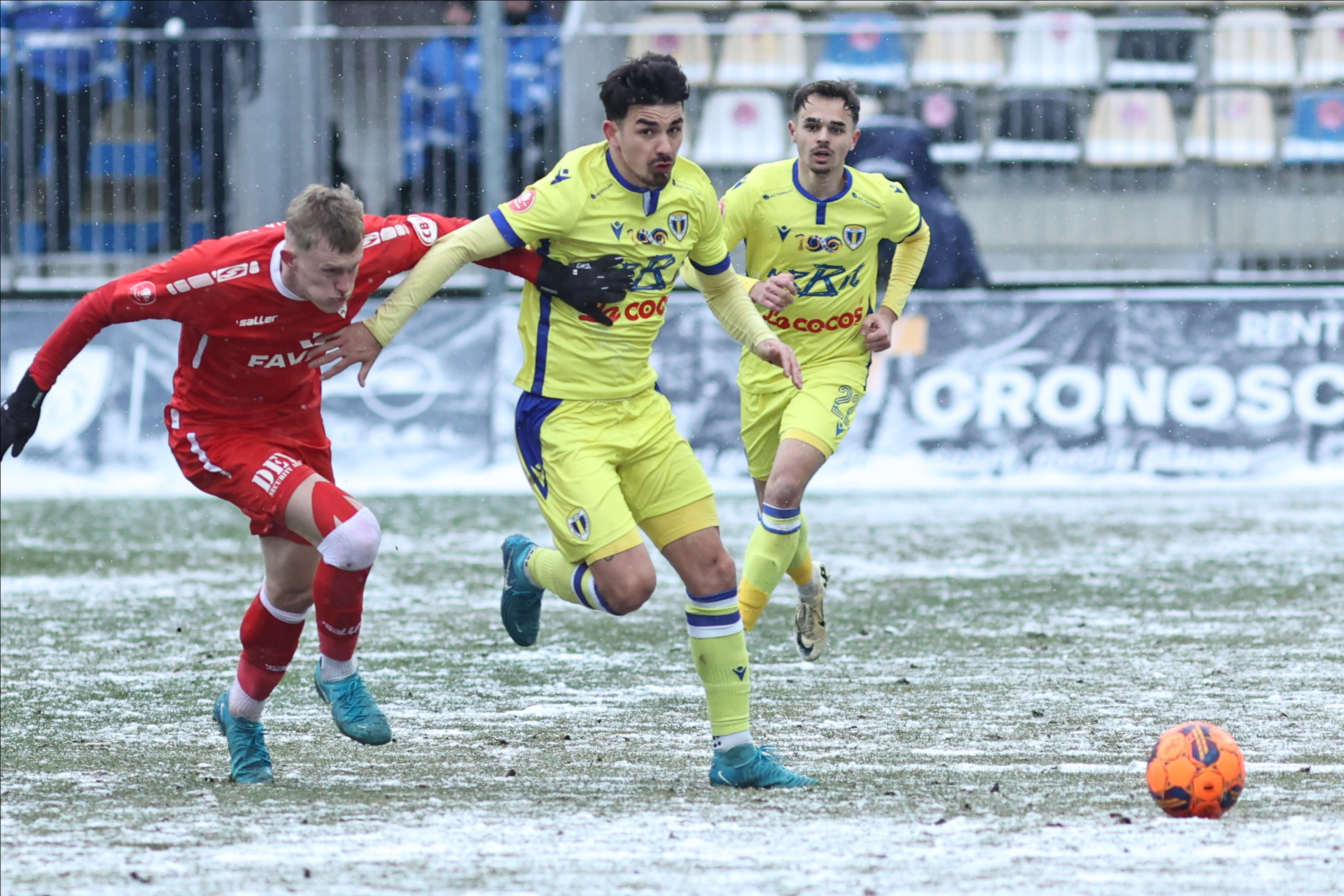 Petrolul Ploiești - UTA Arad 0-1! Gicu Grozav, două goluri anulate! Final interzis cardiacilor pe &rdquo;Ilie Oană&rdquo;