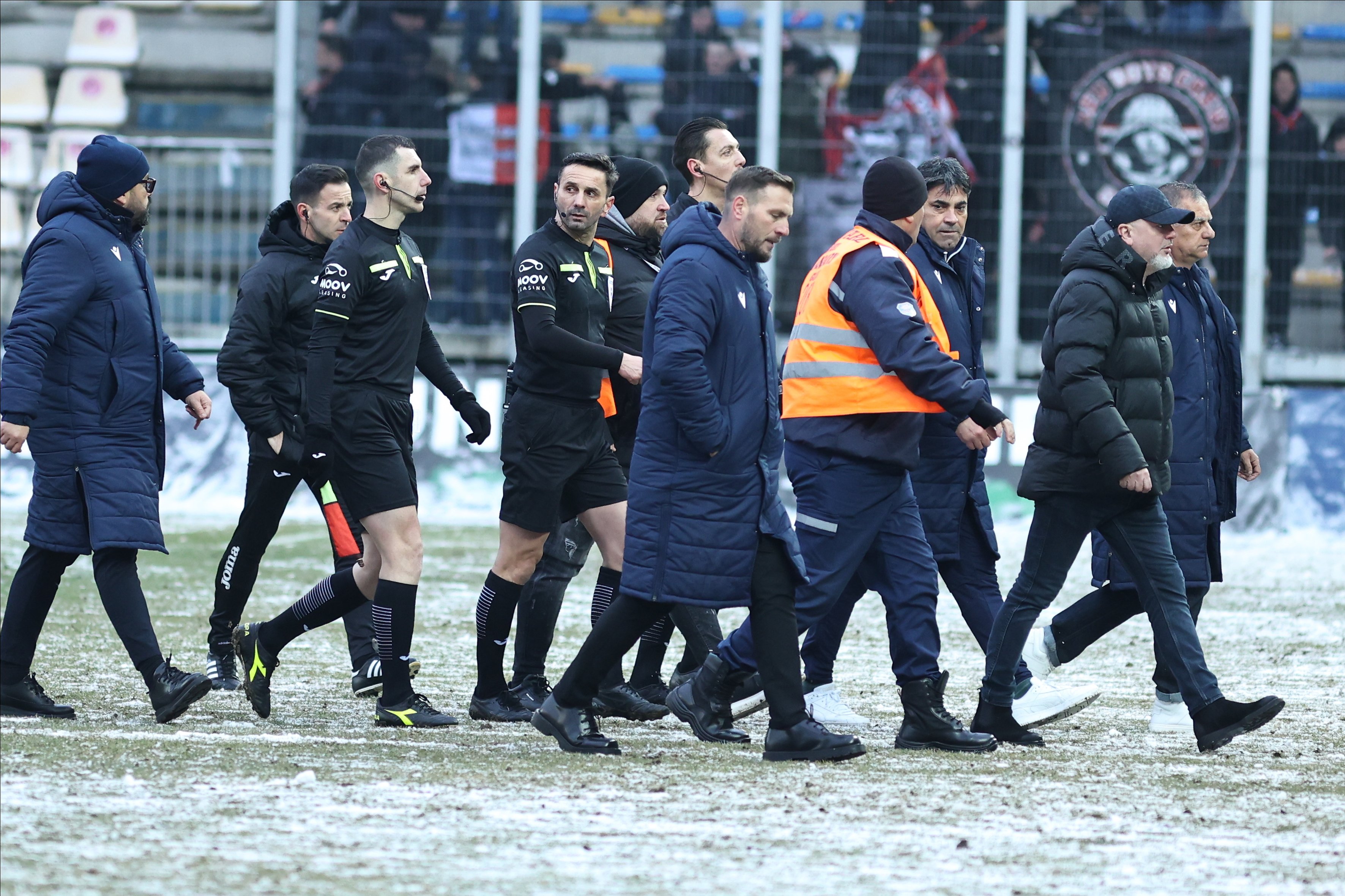 Petrolul anunță decizia după scandalul de la meciul cu UTA: S-a &icirc;nt&acirc;mplat o mare nenorocire. N-am dormit toată noaptea
