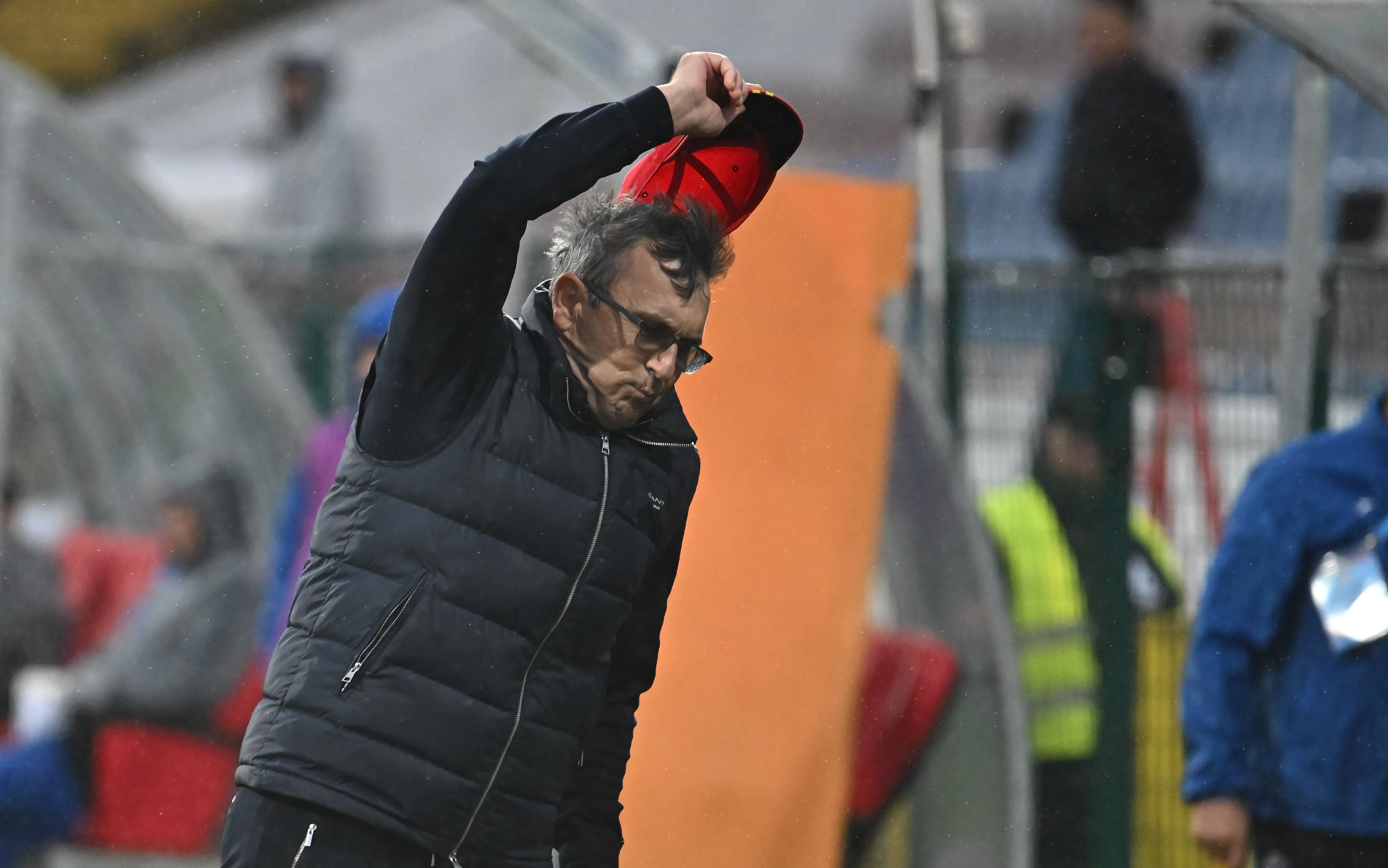 Prima echipă din Superliga care e aproape să cedeze: Ce vreți? Trebuie să meargă cineva și &icirc;n Liga 2!