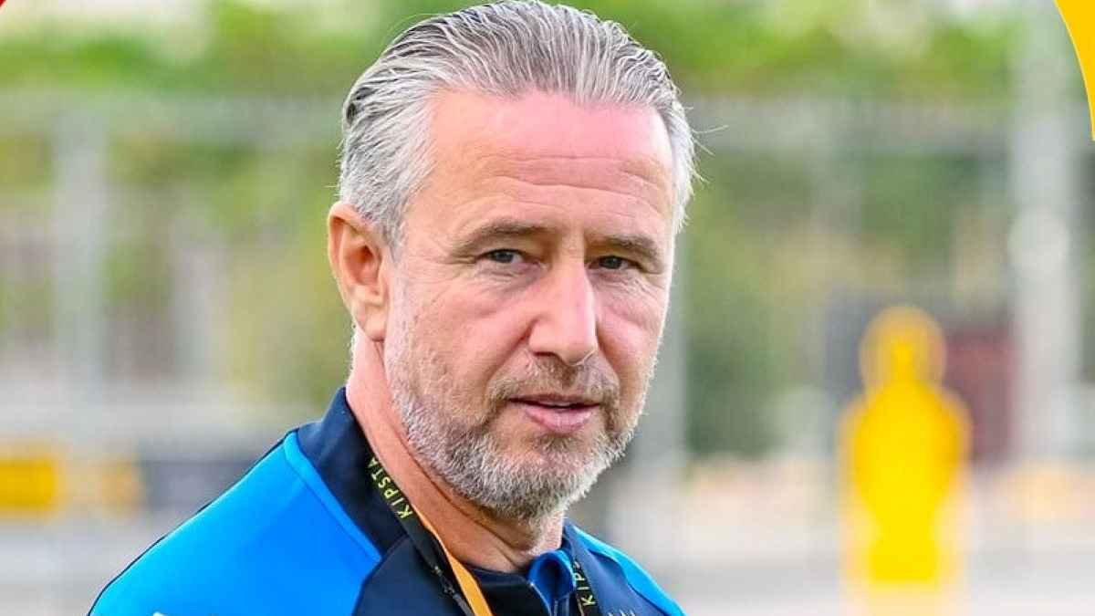 &bdquo;Reghe&ldquo;, &icirc;n căutarea unui loc de muncă: și-a depus CV-ul și se bate cu alți doi antrenori