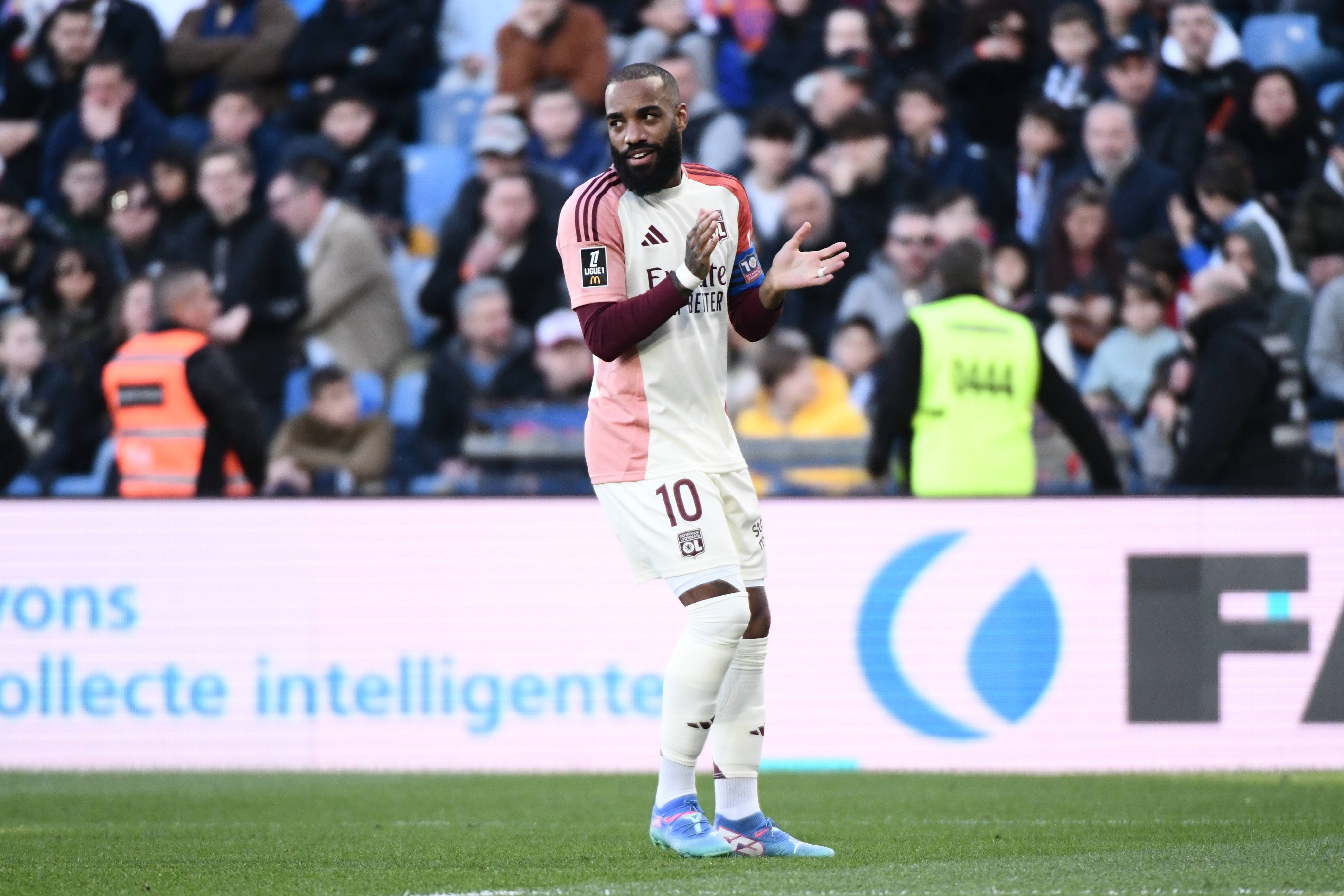 Alexandre Lacazette, starul lui Olympique Lyon, știe un singur lucru despre FCSB: &rdquo;Nu o cunosc prea bine!&rdquo;