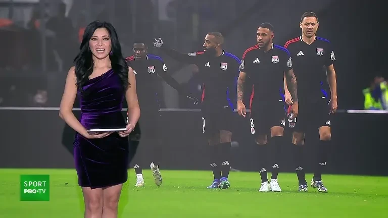 Olympique Lyon, următoarea adversară a lui FCSB din Europa League! Lacazette: Ce știu despre FCSB? Doar că joacă &icirc;n roșu și albastru