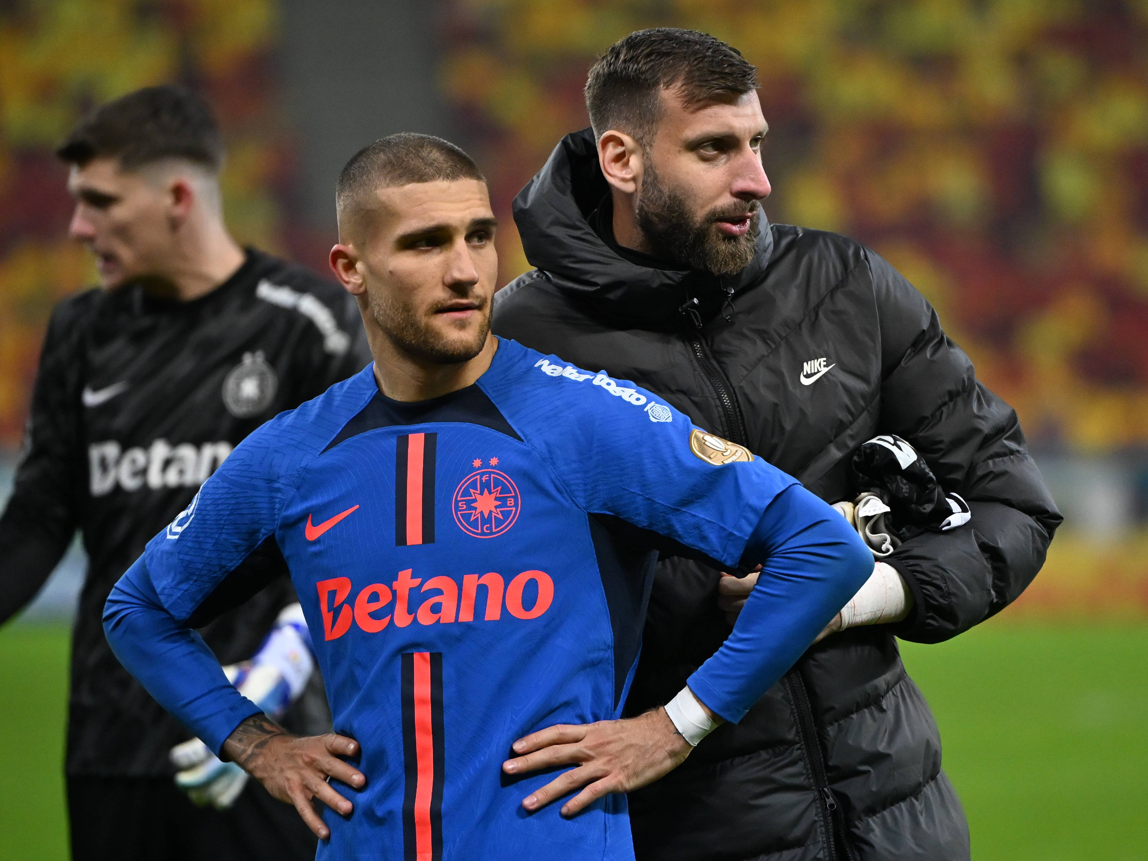 Lovitură &icirc;ncasată de FCSB! Vestea primită de Daniel B&icirc;rligea &icirc;nainte dublei cu Olympique Lyon
