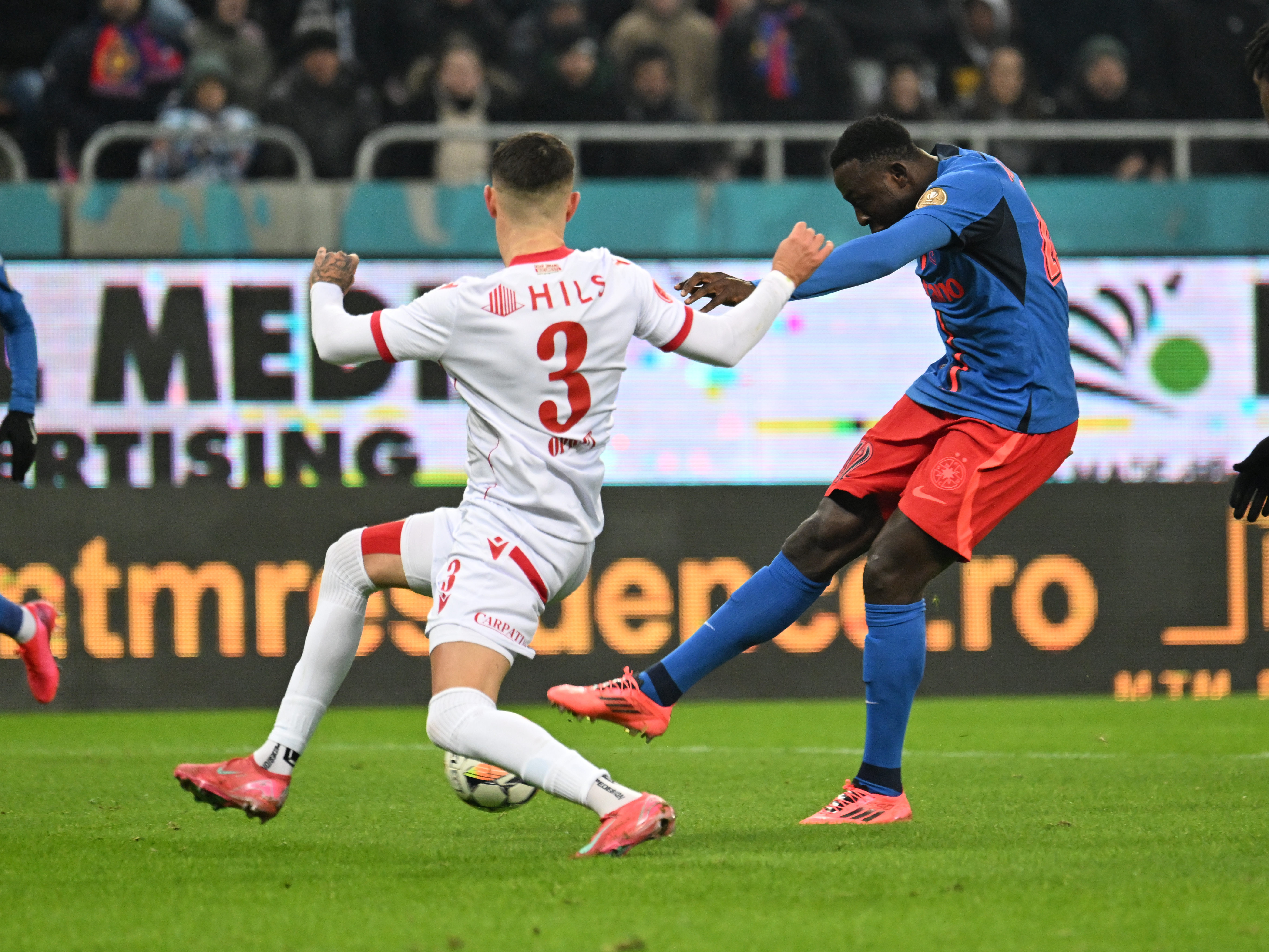 Baba Alhassan, omul potrivit la locul potrivit pentru FCSB &icirc;n derby-ul cu Dinamo. Cum a sărbătorit