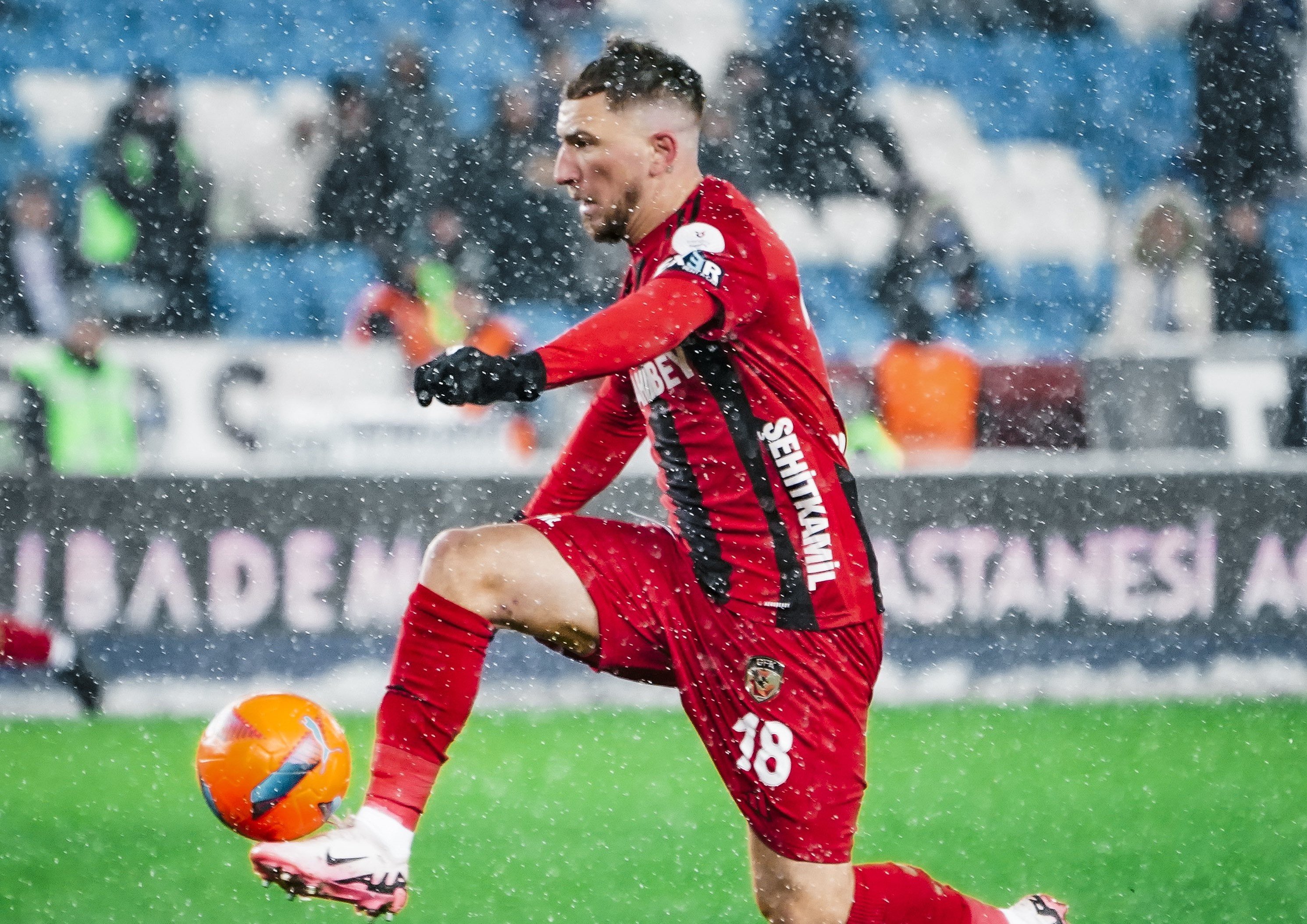 Alex Maxim, pasă de gol! Gaziantep a fost zdrobită de Fenerbahce, scor 1-4, &icirc;n Cupa Turciei