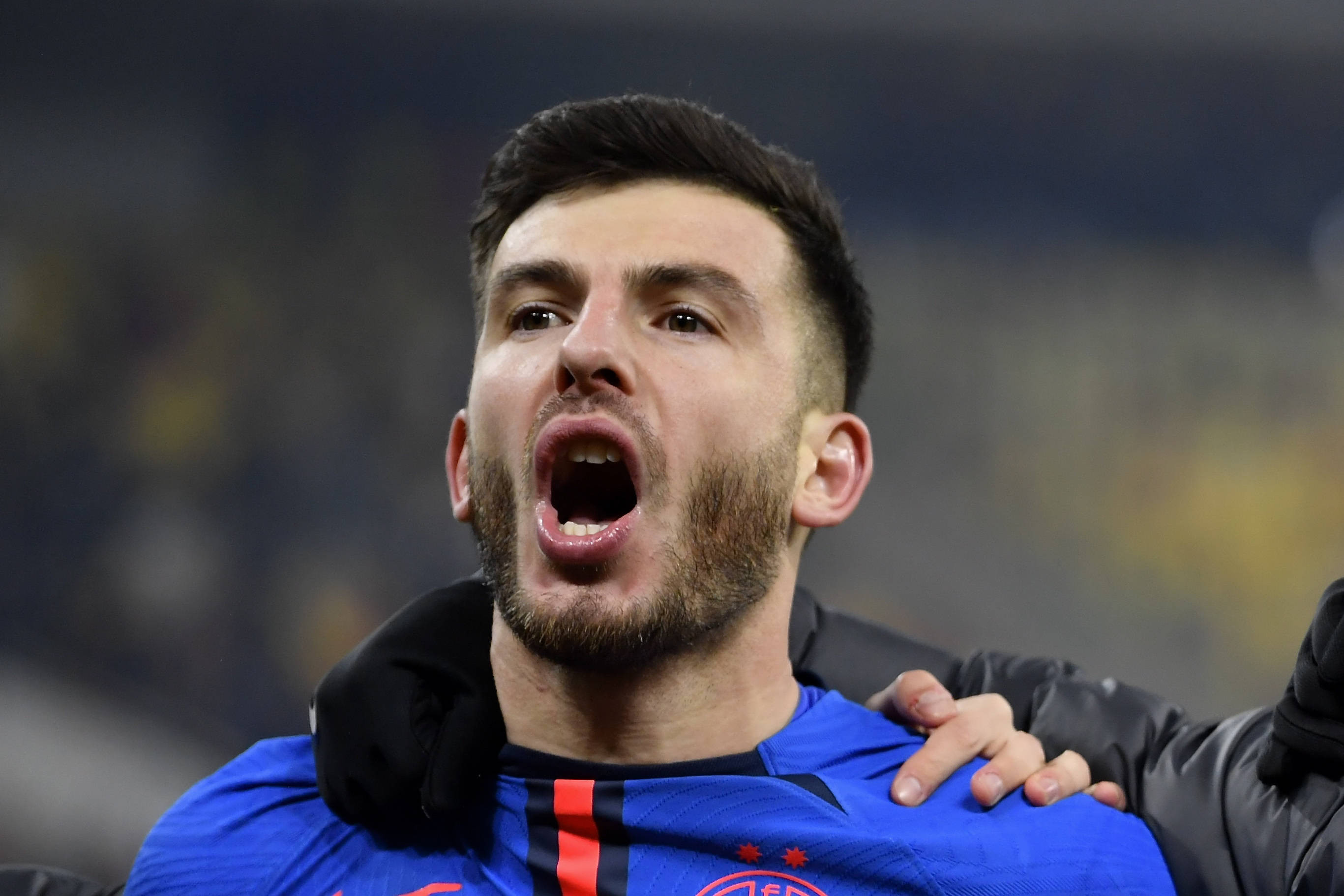 Stare de alertă, la FCSB, &icirc;naintea meciului cu Lyon: 8 jucători, la un &bdquo;galben&ldquo; de suspendare, riscă să rateze returul