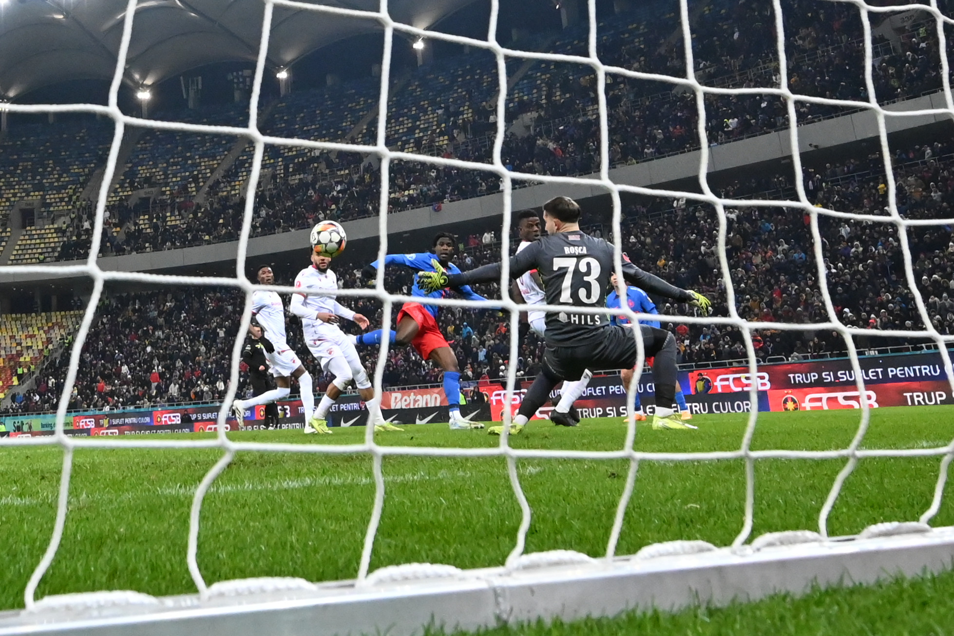 Amenzile &icirc;mpărțite după &rdquo;Eternul Derby&rdquo;! Dinamo sapă mai ad&acirc;nc &icirc;n buzunare dec&acirc;t FCSB