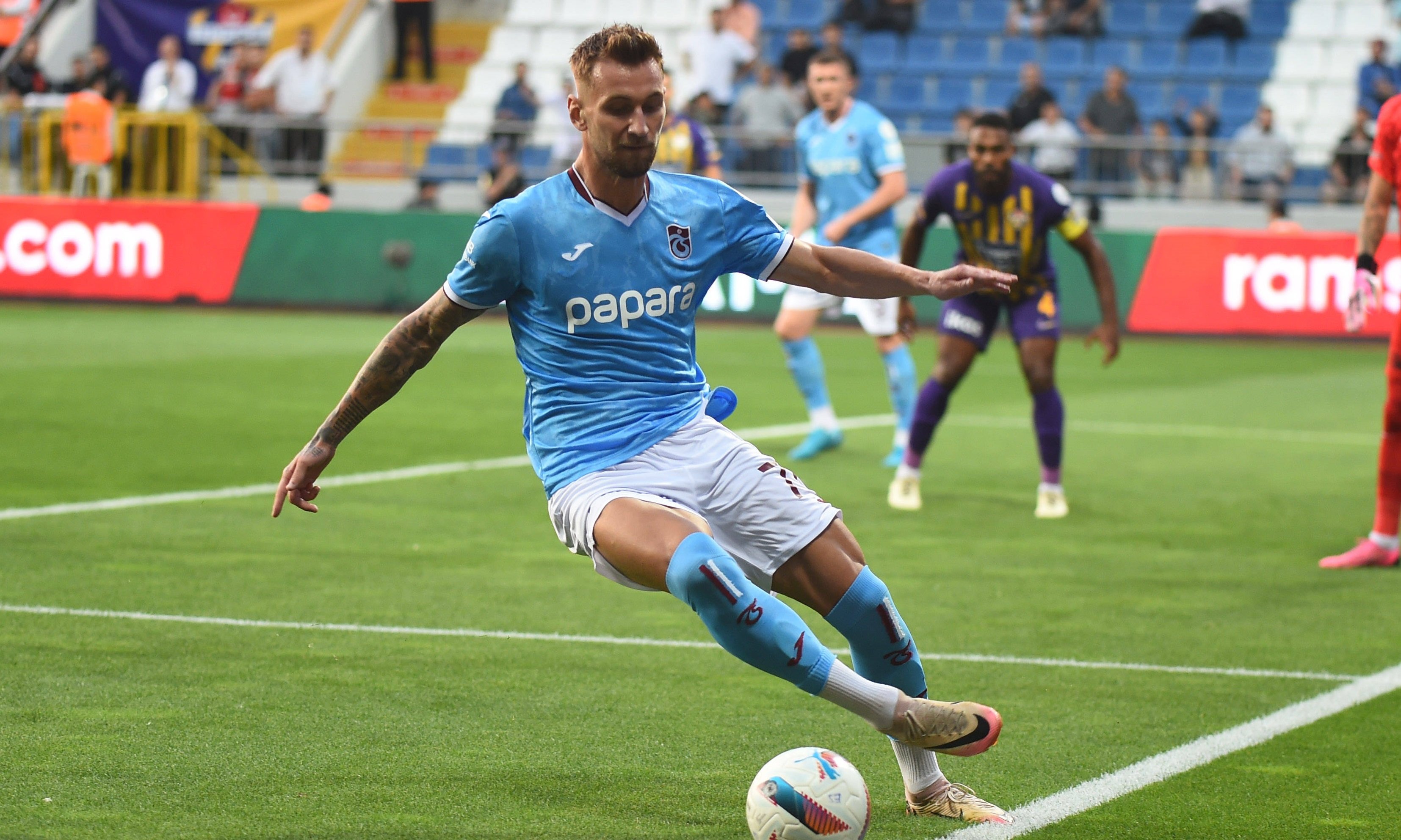Denis Drăguș a revenit, Trabzonspor a pierdut acasă cu penultima clasată: &rdquo;Dacă asta &icirc;i face fericiți pe fani, voi pleca!&rdquo;