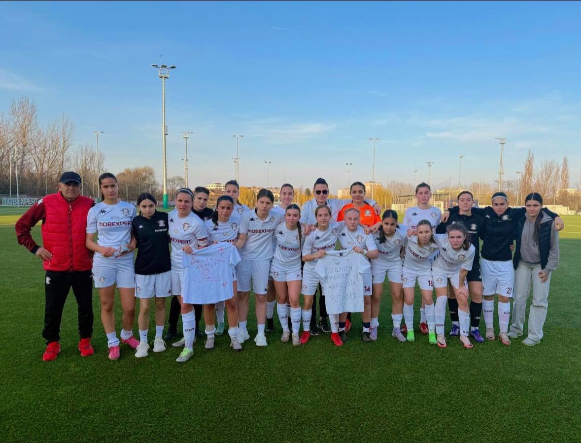 Ghinion pentru sora lui Ionuț Radu. Ce a pățit fotbalista și ce i-au transmis colegele de la Rapid