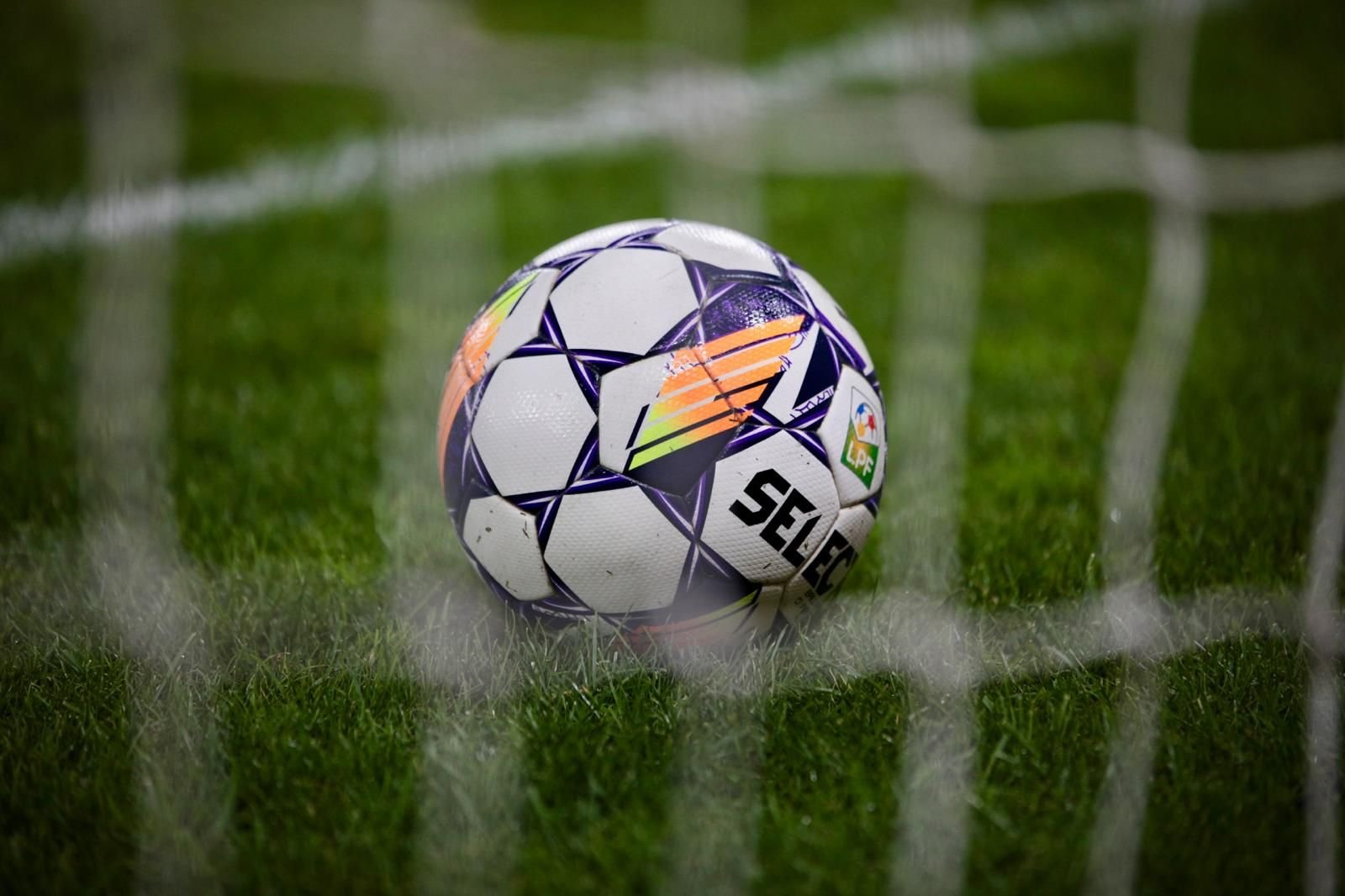 Un club din Superligă a dat lovitură după lovitură &icirc;n mercato: &rdquo;Se comportă ca o echipă din Turcia&rdquo;