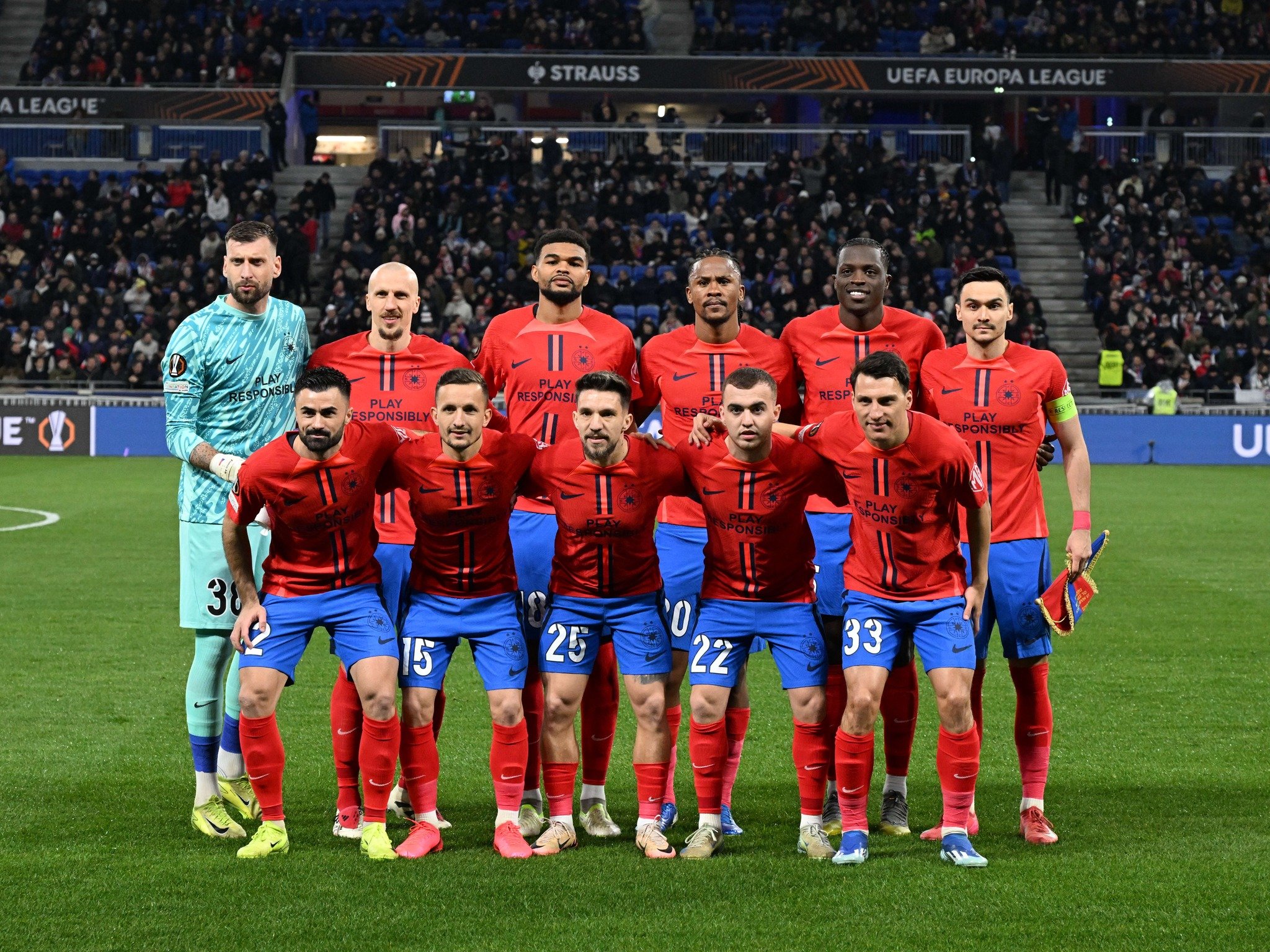 Cu ce răm&acirc;nem după parcursul FCSB &icirc;n Europa. O echipă tare, bani și coeficient