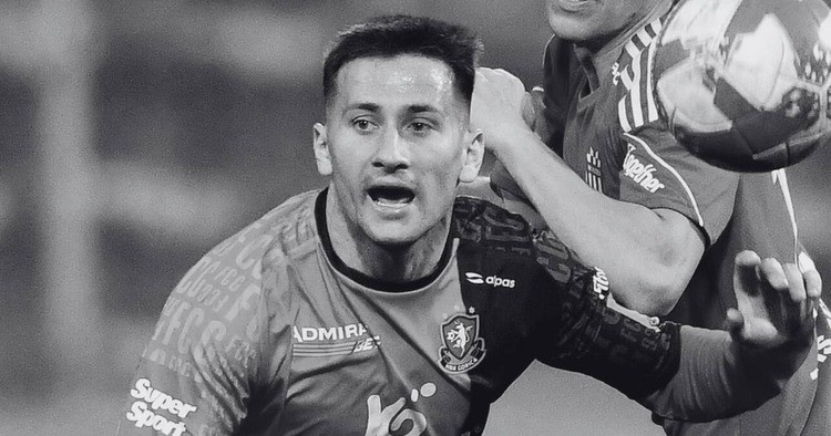 Fotbalistul de 25 de ani a murit &icirc;n Colectivul din Macedonia de Nord &icirc;ncerc&acirc;nd să-i salveze pe alții