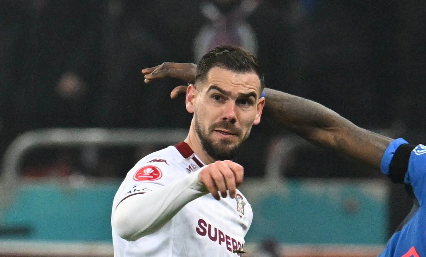Elvir Koljic a explicat faza &icirc;n care Feșnic i-a arătat cartonașul galben pentru simulare &icirc;n FCSB - Rapid: &rdquo;Am vorbit cu T&acirc;rnovanu&rdquo;