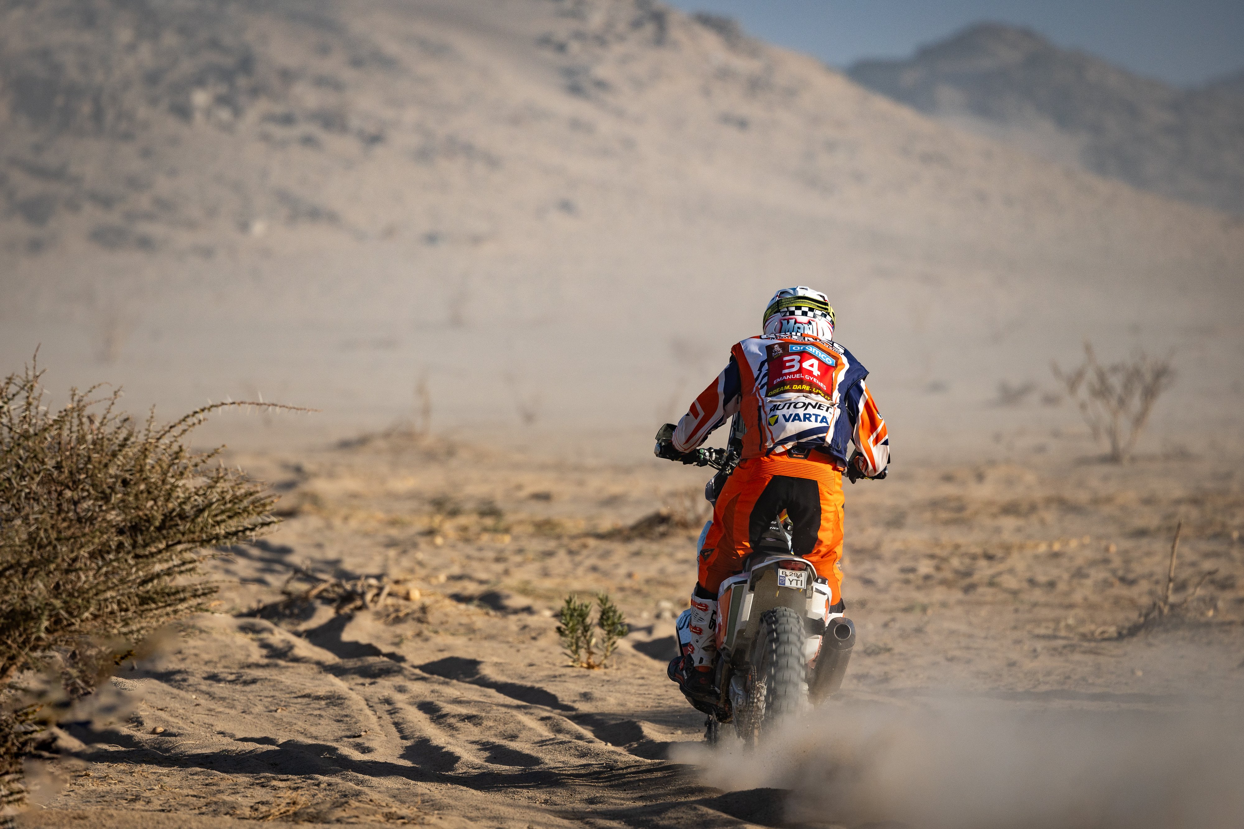 Mani Gyenes explică la Poveștile Sport.ro de ce la Raliul Dakar viteza maximă admisă este de 160 km/h