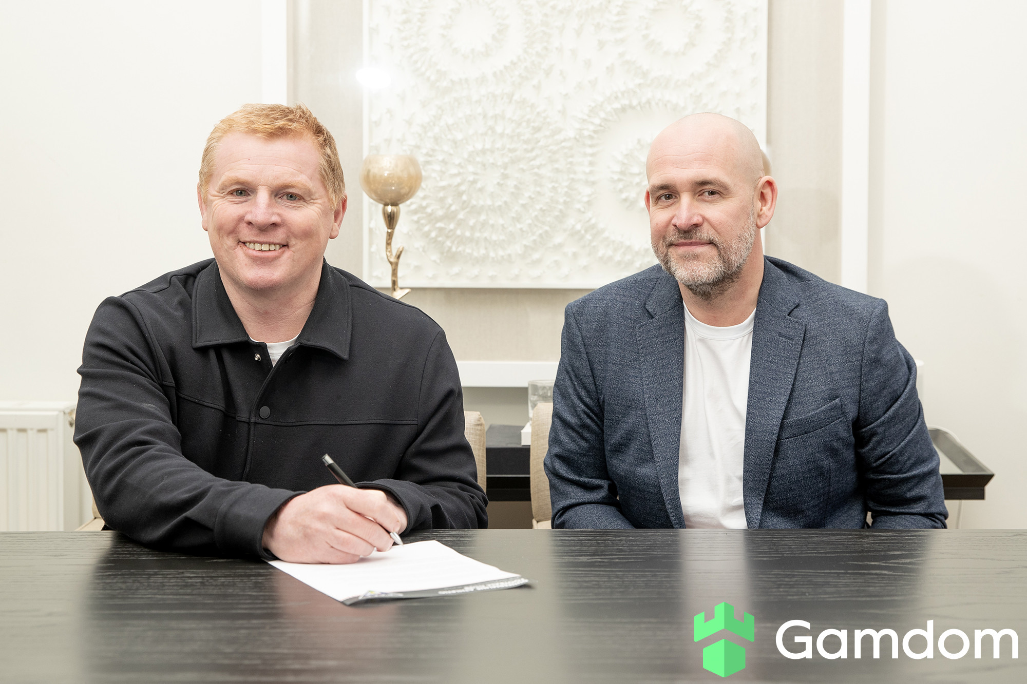 Neil Lennon a semnat! Unde a ajuns să antreneze cel care le-a pregătit pe Rapid și Celtic