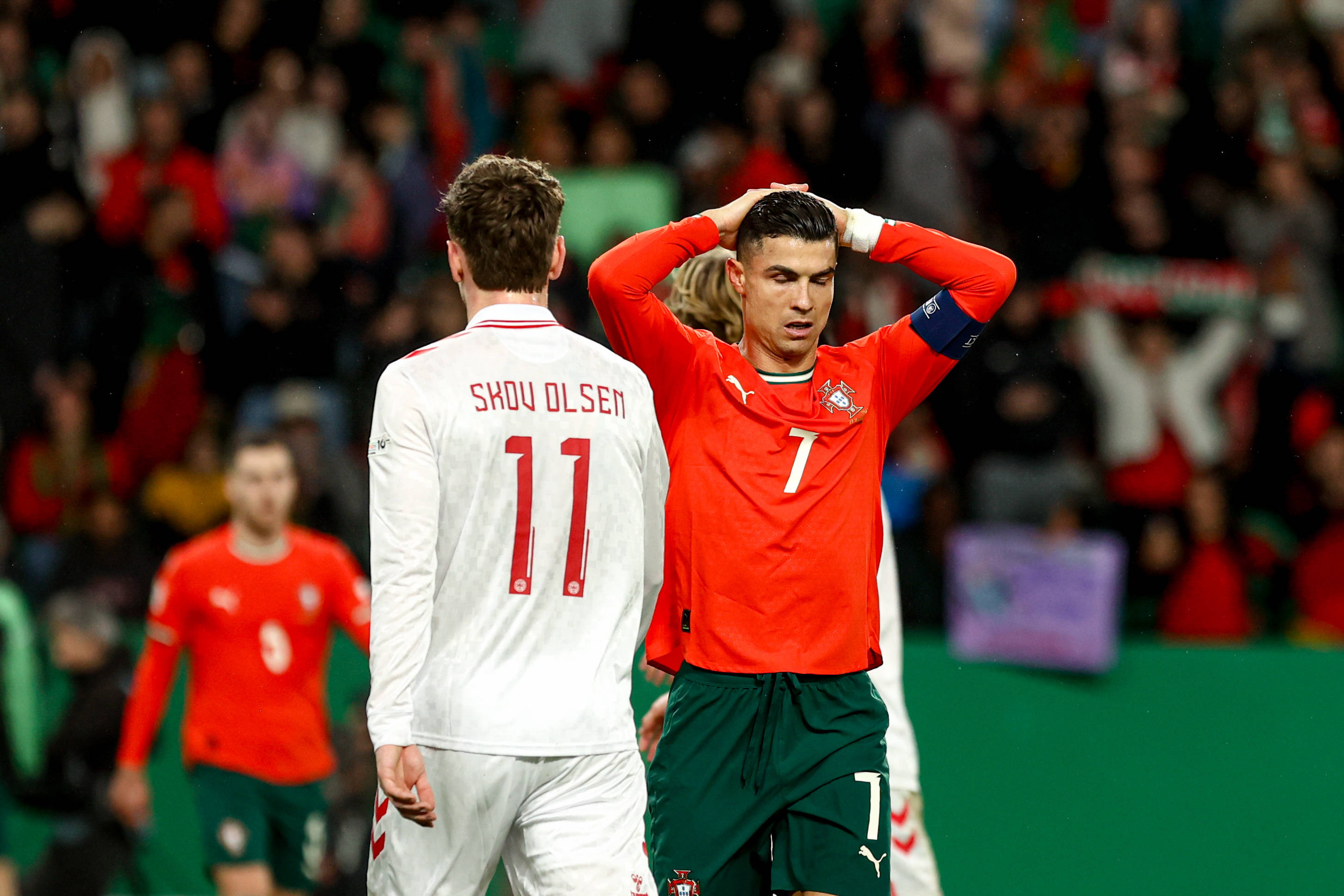 Cristiano Ronaldo, făcut praf &icirc;n Portugalia, după ce a ratat un penalty cu Danemarca: &rdquo;Scadalos&rdquo; / &rdquo;Lasă fotbalul!&rdquo;
