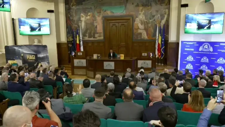 Gică Hagi a lansat cartea ”Drumul Meu”: ”Cred că am luat mai multe decizii bune!”