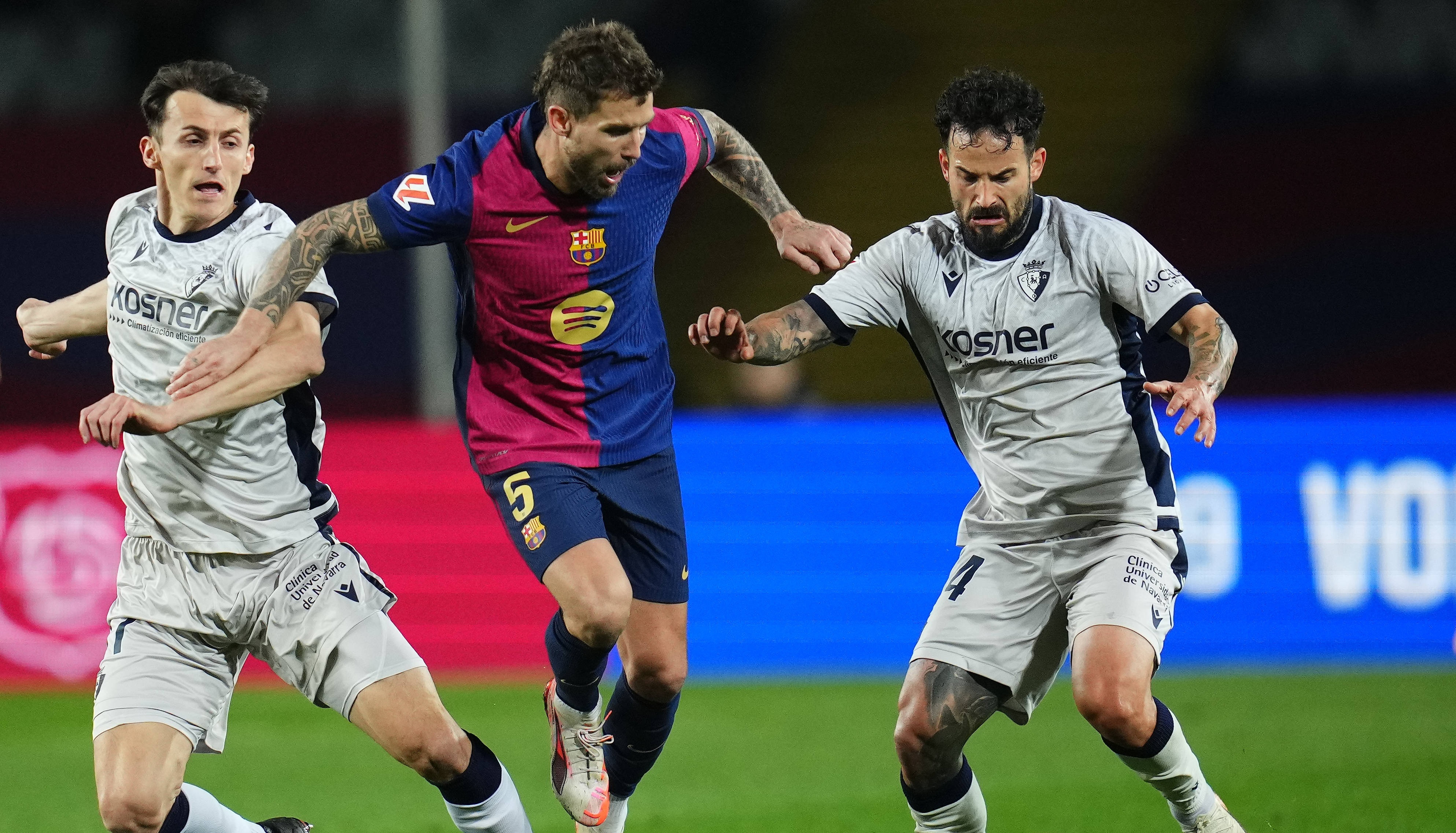 Osasuna vrea să c&acirc;știge la masa verde meciul cu Barcelona pierdut pe teren cu 0-3. Articolul invocat