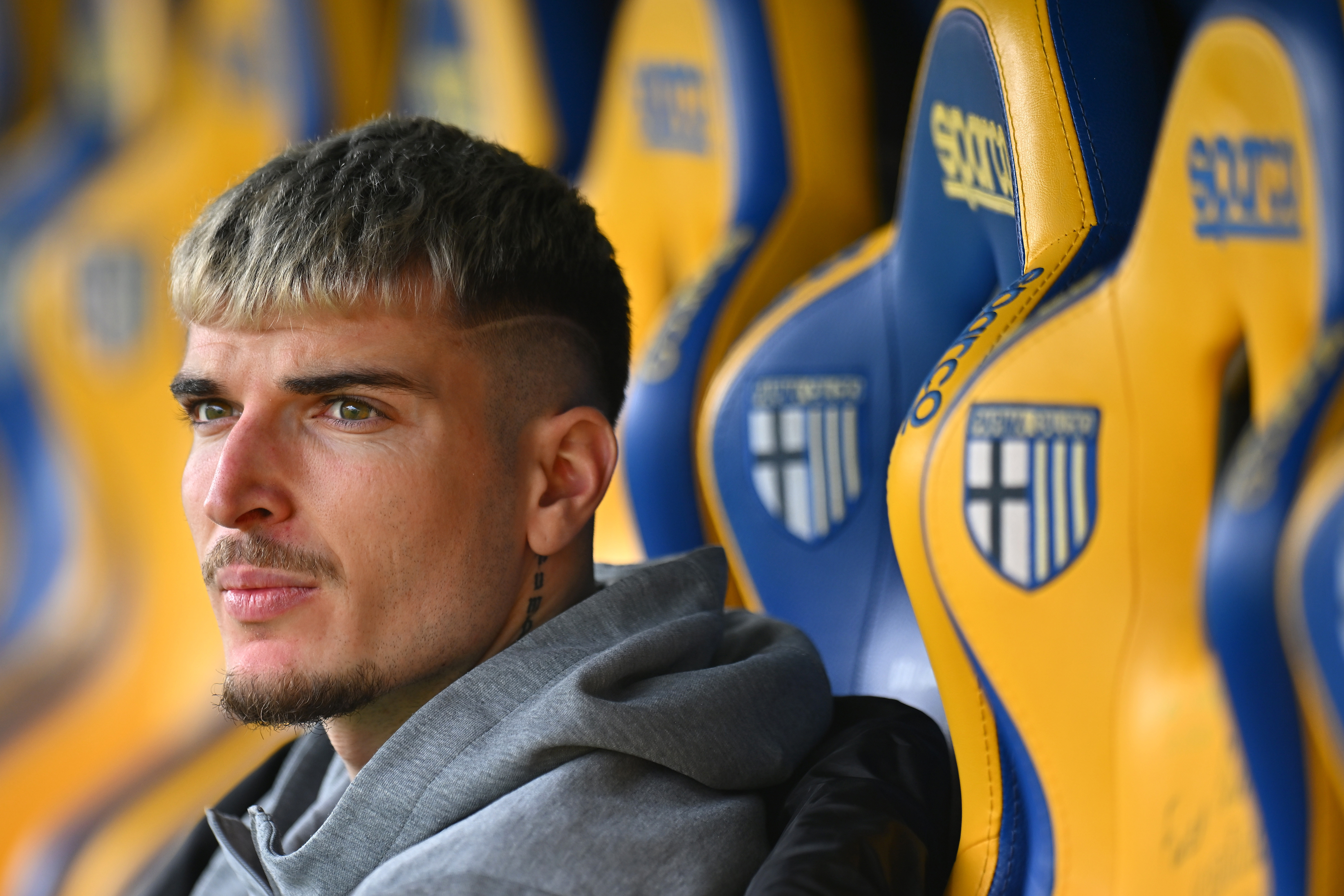 Italienii anunță: Mihăilă, pe picior de plecare de la Parma. Echipa care &icirc;l vrea tocmai a promovat