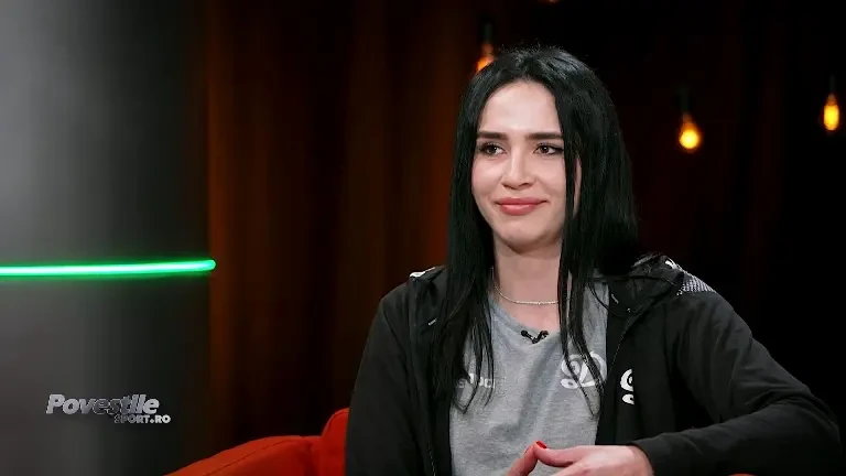 Ramona Rus a luat trei titluri în România, dar prezența mamei în tribune tot îi dădea emoții (Poveștile Sport.ro)