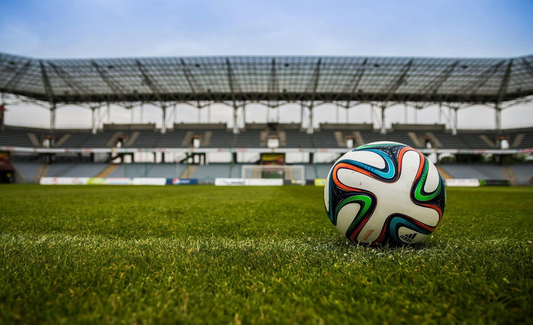 (P) Clasamentul celor mai buni jucători de fotbal din toate timpurile