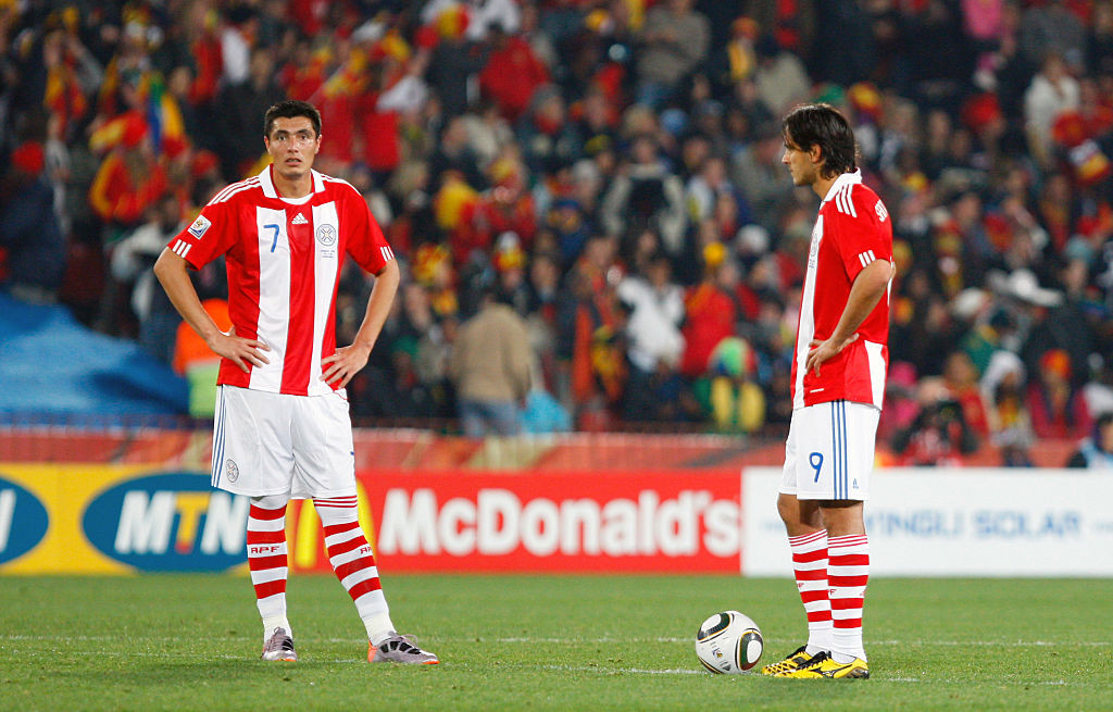 Legendarii Oscar Cardozo și Roque Santa Cruz joacă &icirc;ncă pentru un club din Paraguay!