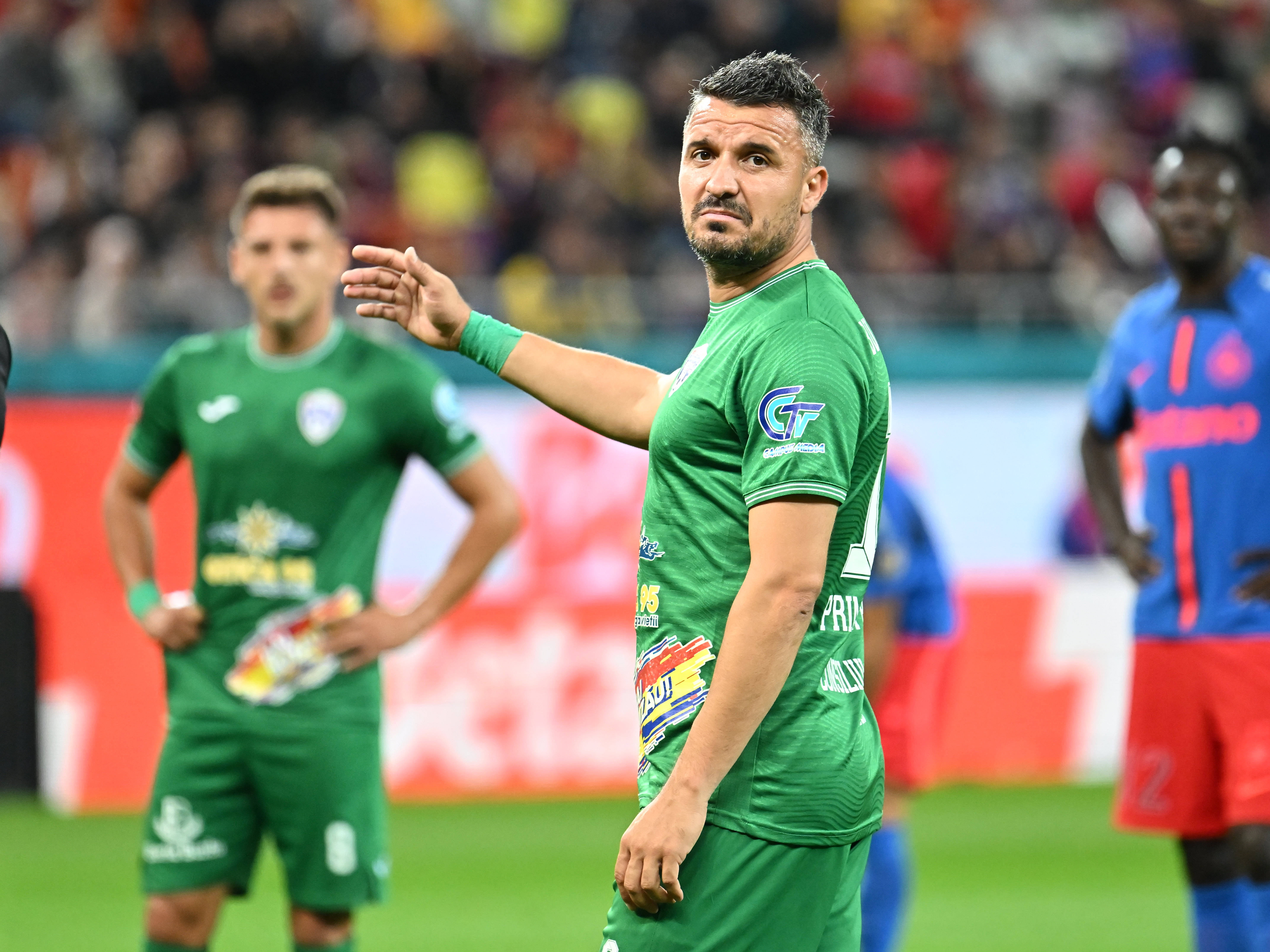 Budescu, poftit să iasă &bdquo;la pensie&ldquo;: Ilie Stan, replică tăioasă pentru un jucător care a &bdquo;păcălit&ldquo; fotbalul destul