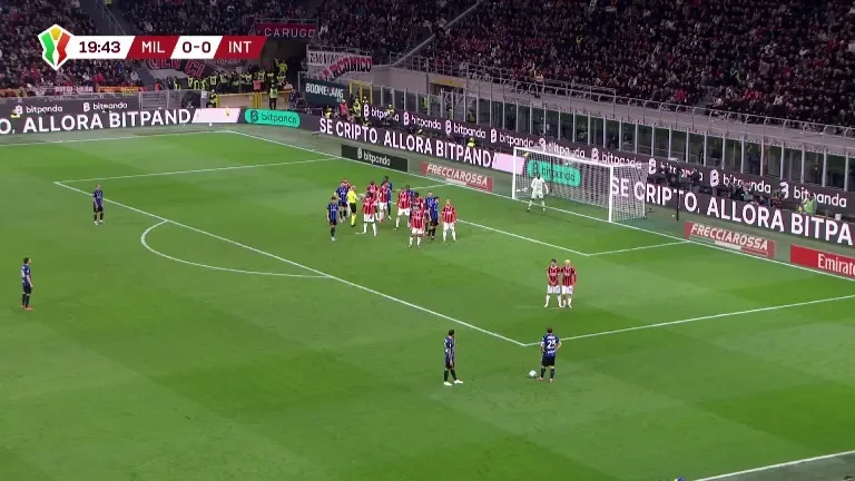 AC Milan - Inter Milano: ocazie minutul 20