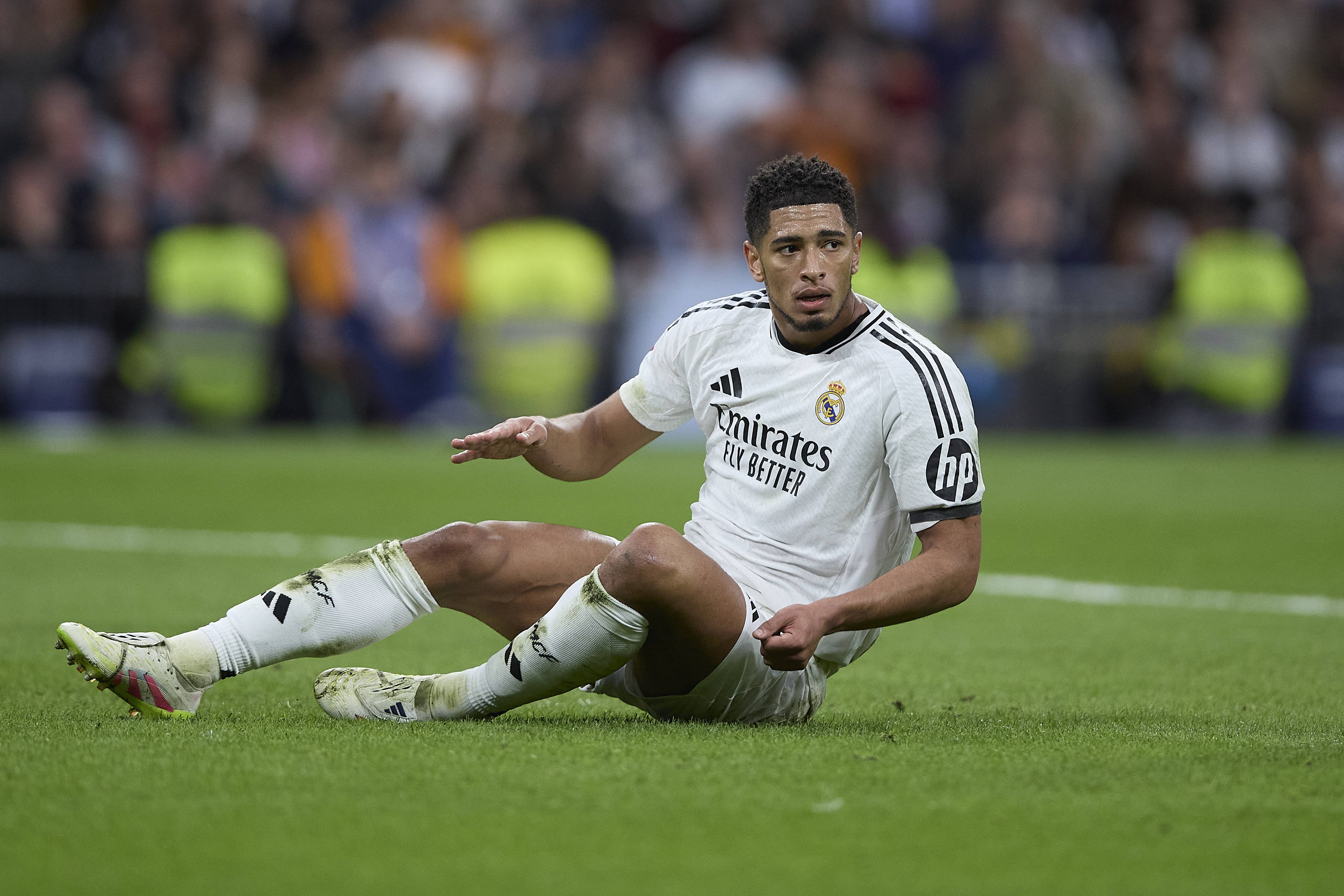Real Madrid pierde &rdquo;acasă&rdquo; cu Valencia și se &icirc;ndepărtează de titlu &icirc;n La Liga