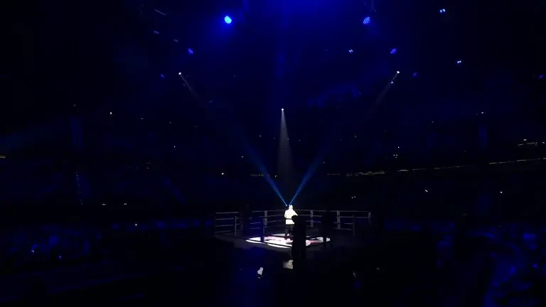 &bdquo;Tancul Rom&acirc;nesc&rdquo; lovește din nou! Ionuț Iancu l-a nimicit pe Cihad Kepenek la GLORY 99, exclusiv pe PRO ARENA și VOYO