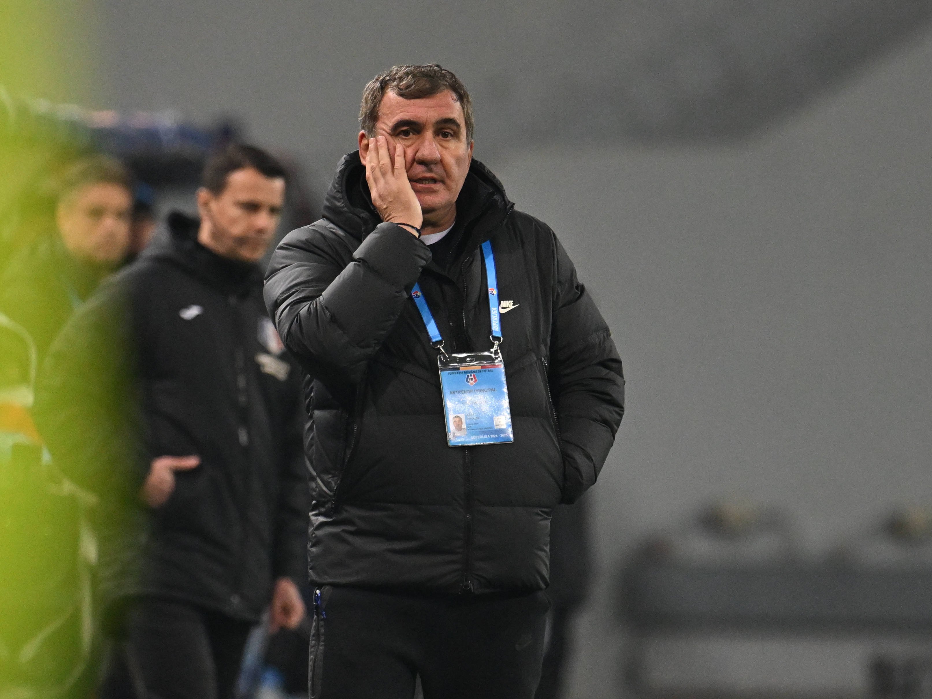 Hagi, &icirc;ngrozit: răspunsul său fără precedent, c&acirc;nd a fost &icirc;ntrebat despre pericolul retrogradării pentru Farul
