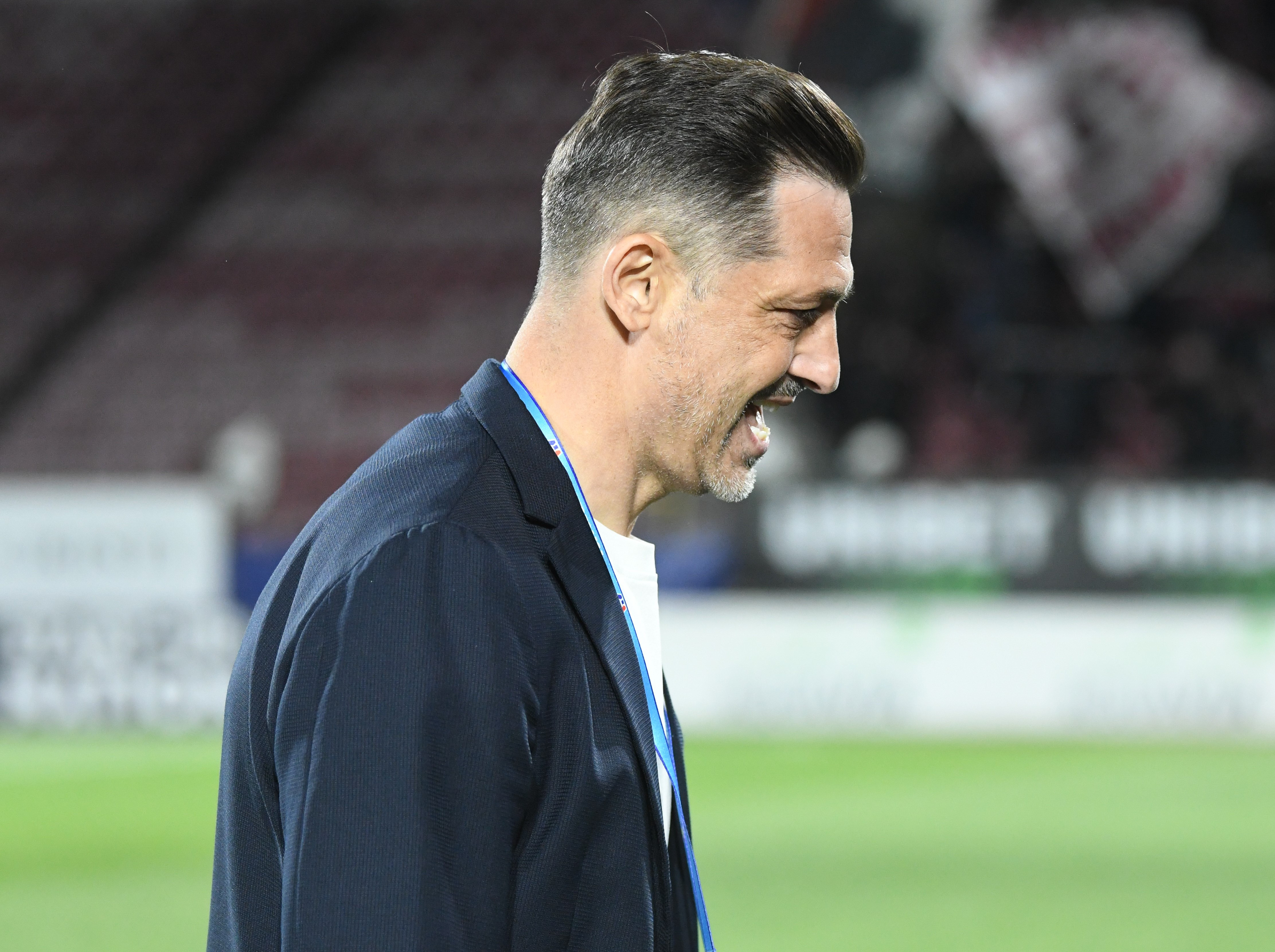 Sorin C&acirc;rțu pune presiune pe Mirel Rădoi &icirc;naintea duelului cu FCSB: Să nu lase niciun fel de dubiu