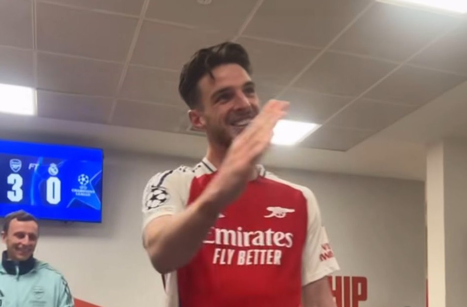 Cea mai tare reacție după Arsenal - Real Madrid, filmată &icirc;n vestiarul londonezilor: &rdquo;Dă-mi piciorul! Dă-mi-l, dă-mi-l!&rdquo;