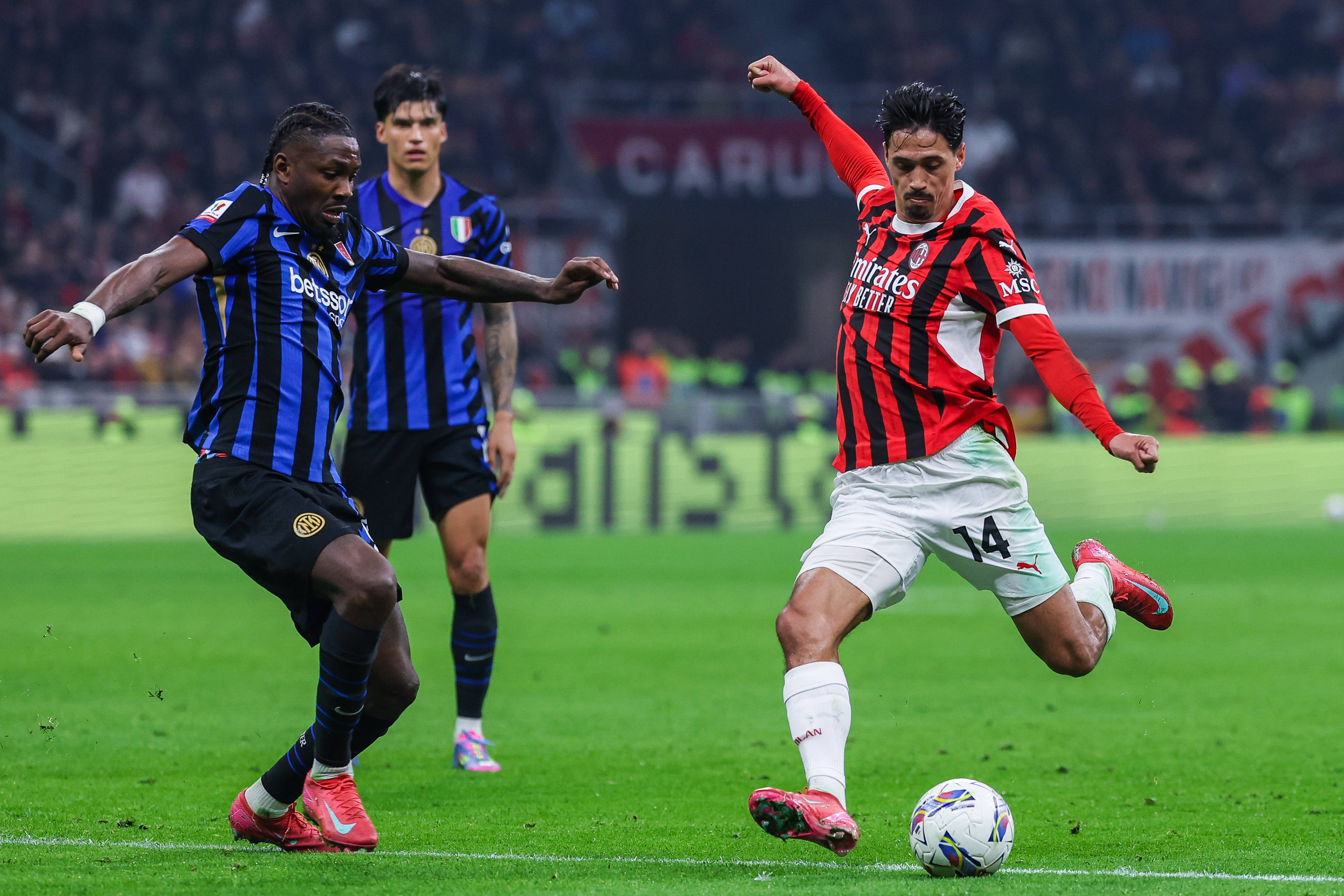 Surpriză! Real Madrid vrea să transfere un mijlocaș a cărui cotă a explodat