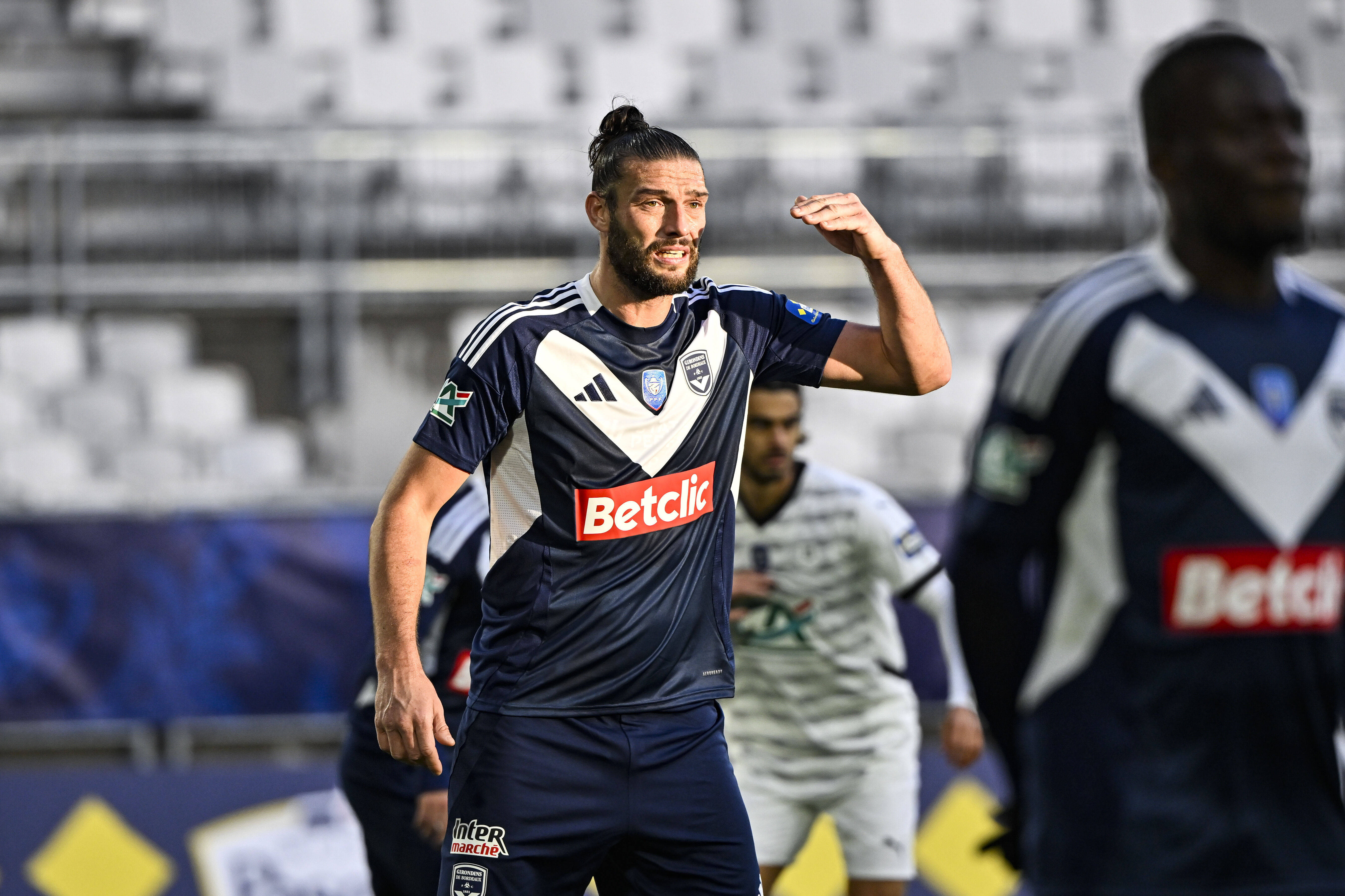 30 de milioane de euro pentru multipla campioană ajunsă acum tocmai &icirc;n Liga 4!