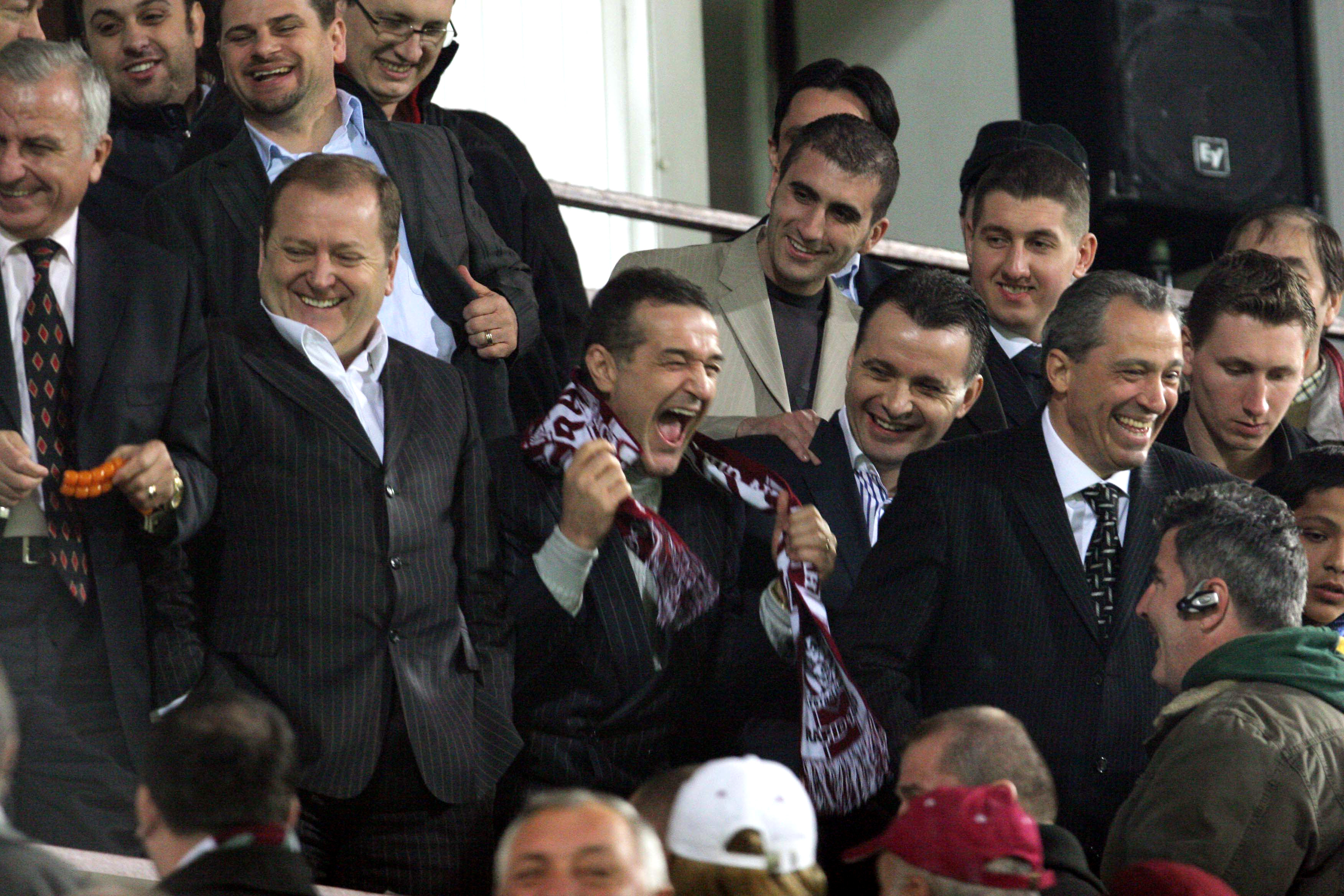 Gigi Becali e rapidist &icirc;nfocat &icirc;nainte de meciul cu CFR Cluj: &rdquo;Țin cu toată tăria! Am &icirc;ncredere &icirc;n Dobre&rdquo;