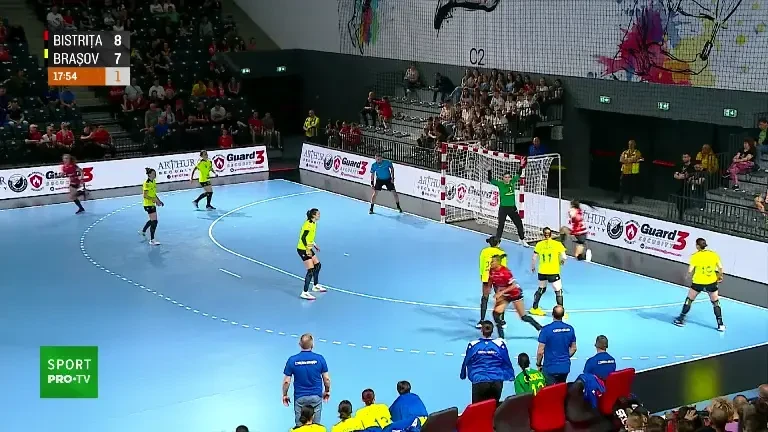 Gloria Bistrița - Corona Brașov, din Liga Florilor, LIVE pe Pro Arena și VOYO (17 aprilie 2025)