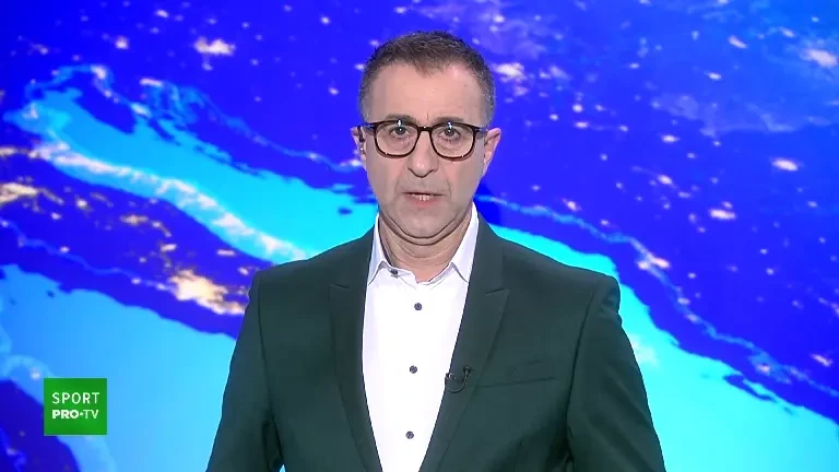 Dan Petrescu și Louis Munteanu, bucurie pentru copii înainte de derbyul cu FCSB (18.04.2025)