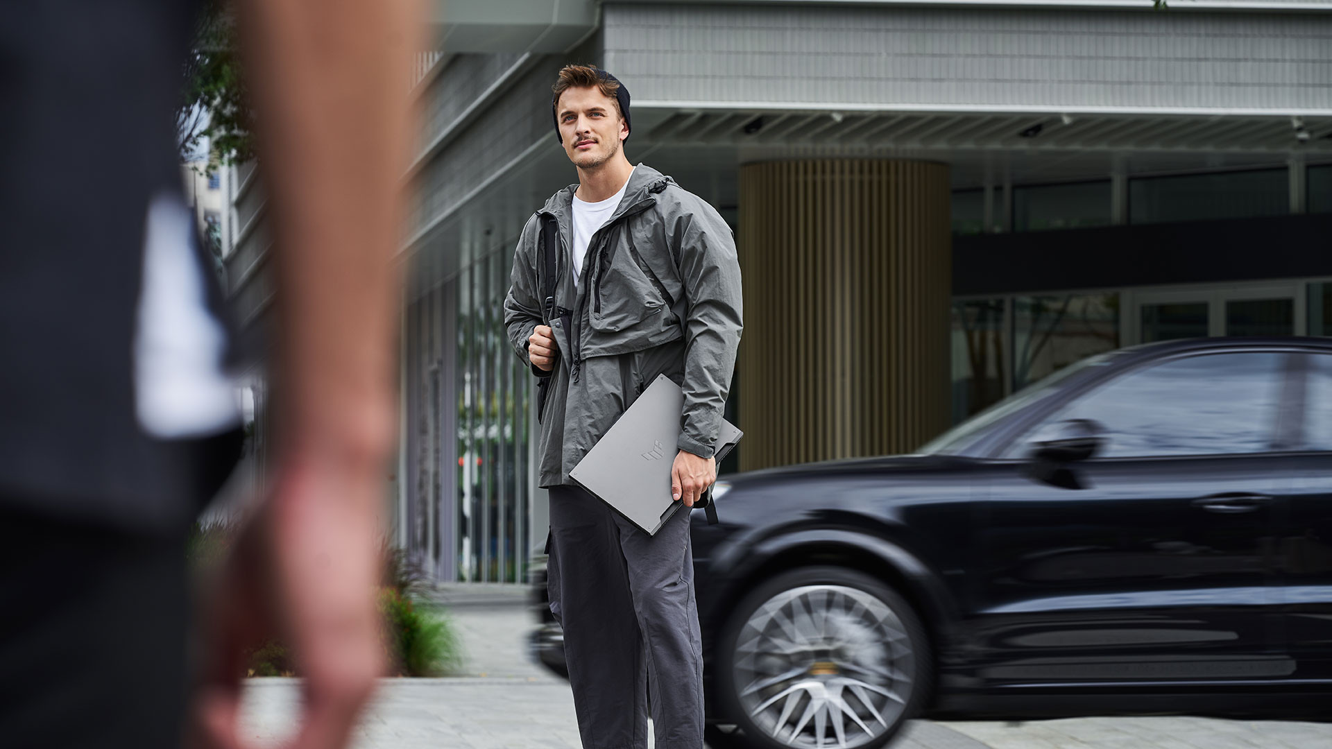 (P) ASUS TUF Gaming F16 (FX607VU): rezistență testată, experiență amplificată