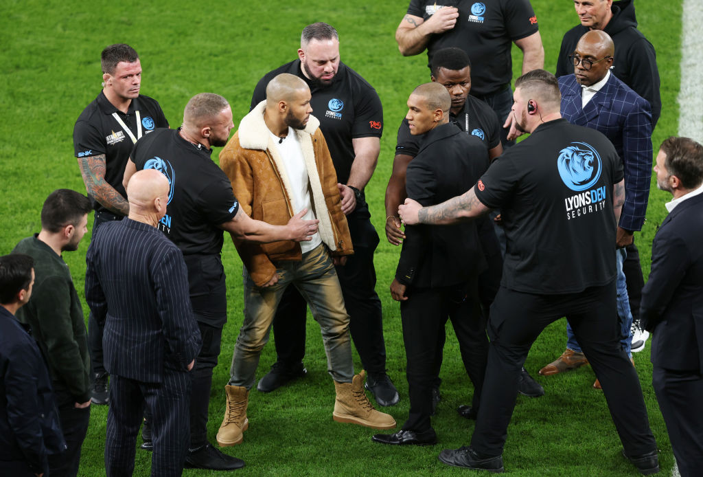 Meci de box de povestit nepoților, găzduit de arena lui Tottenham!