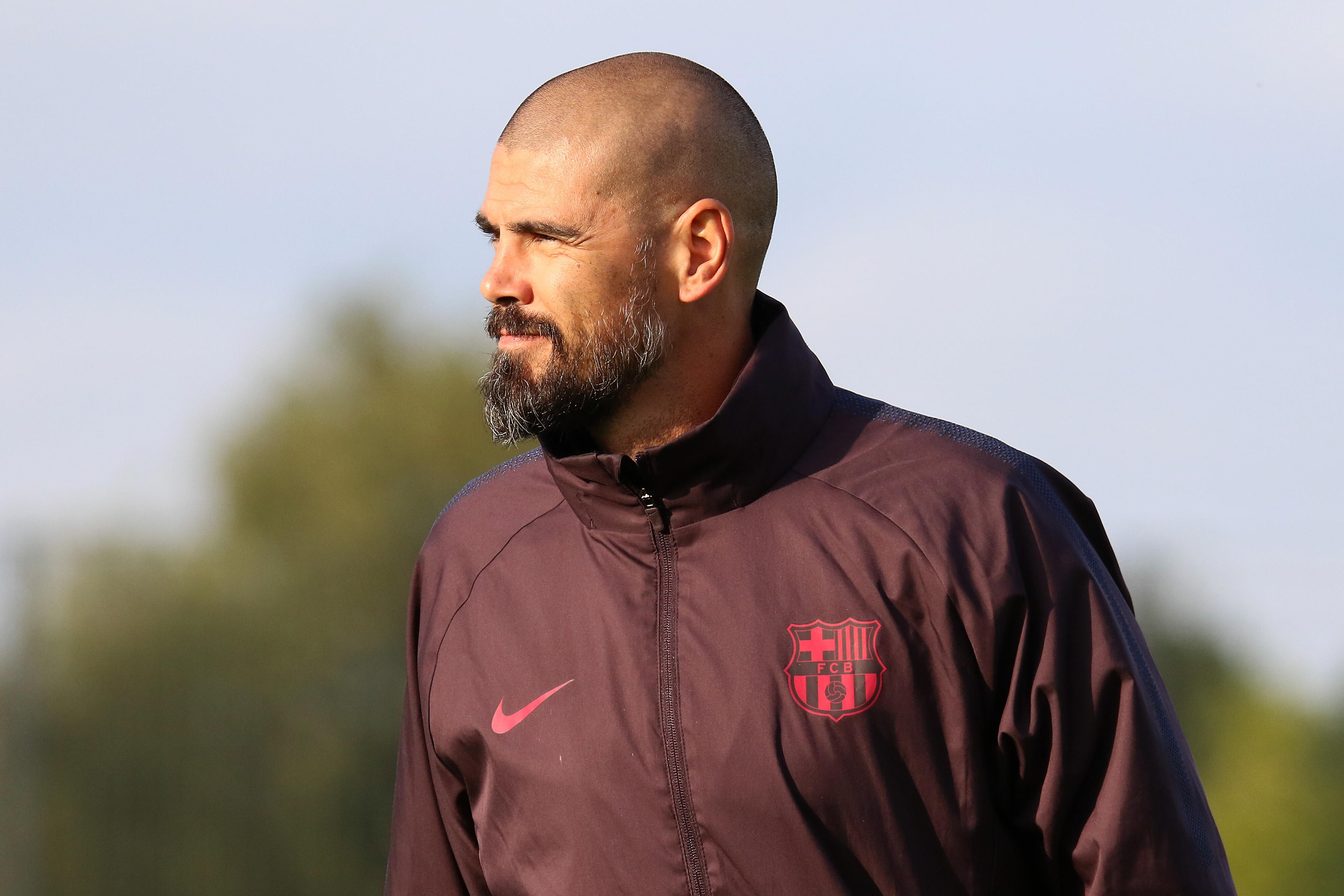 Fostul mare portar al Barcelonei a semnat cu o echipă din al patrulea eșalon